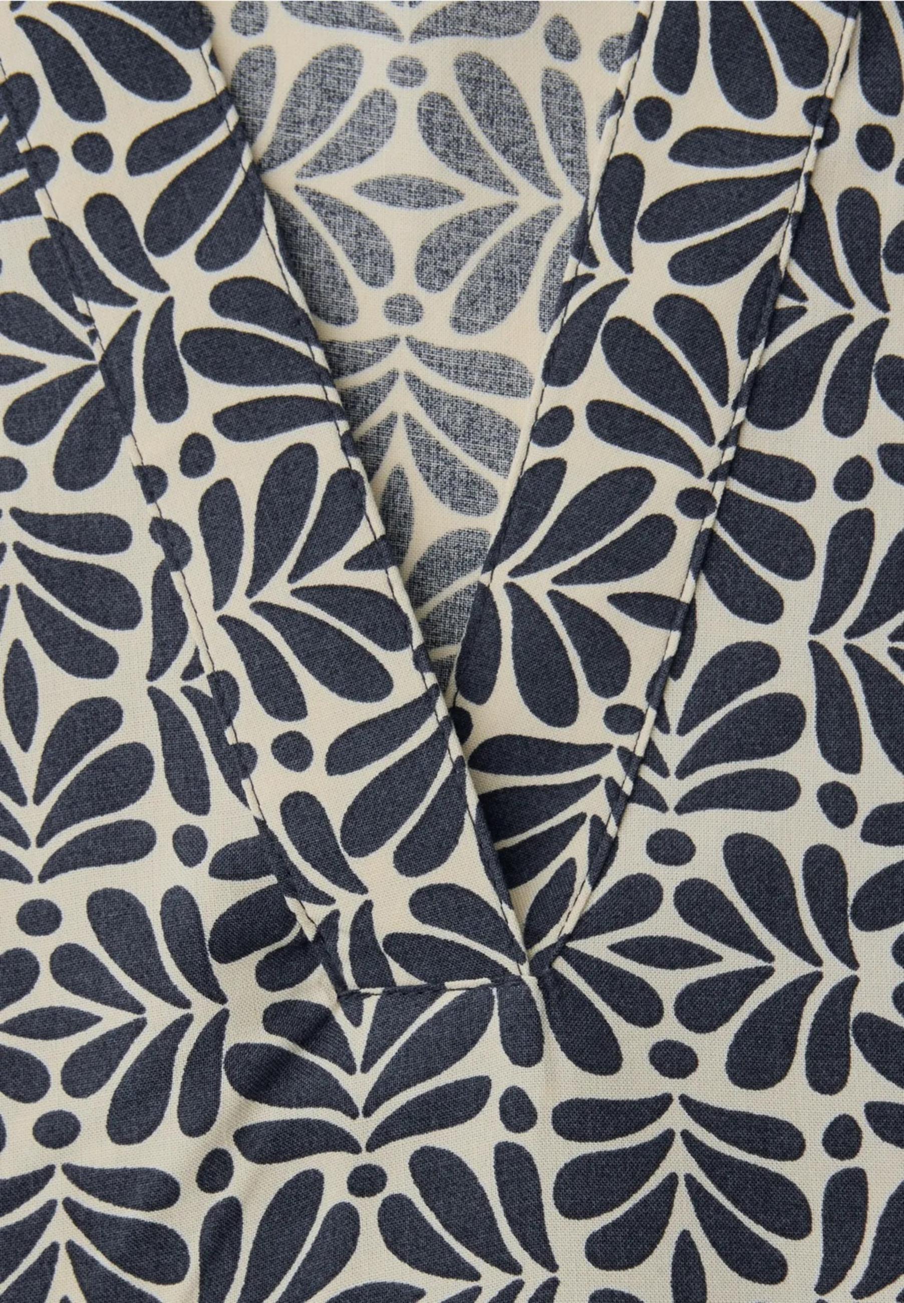 Short sleeves blouses Street One Splitneck blouse w