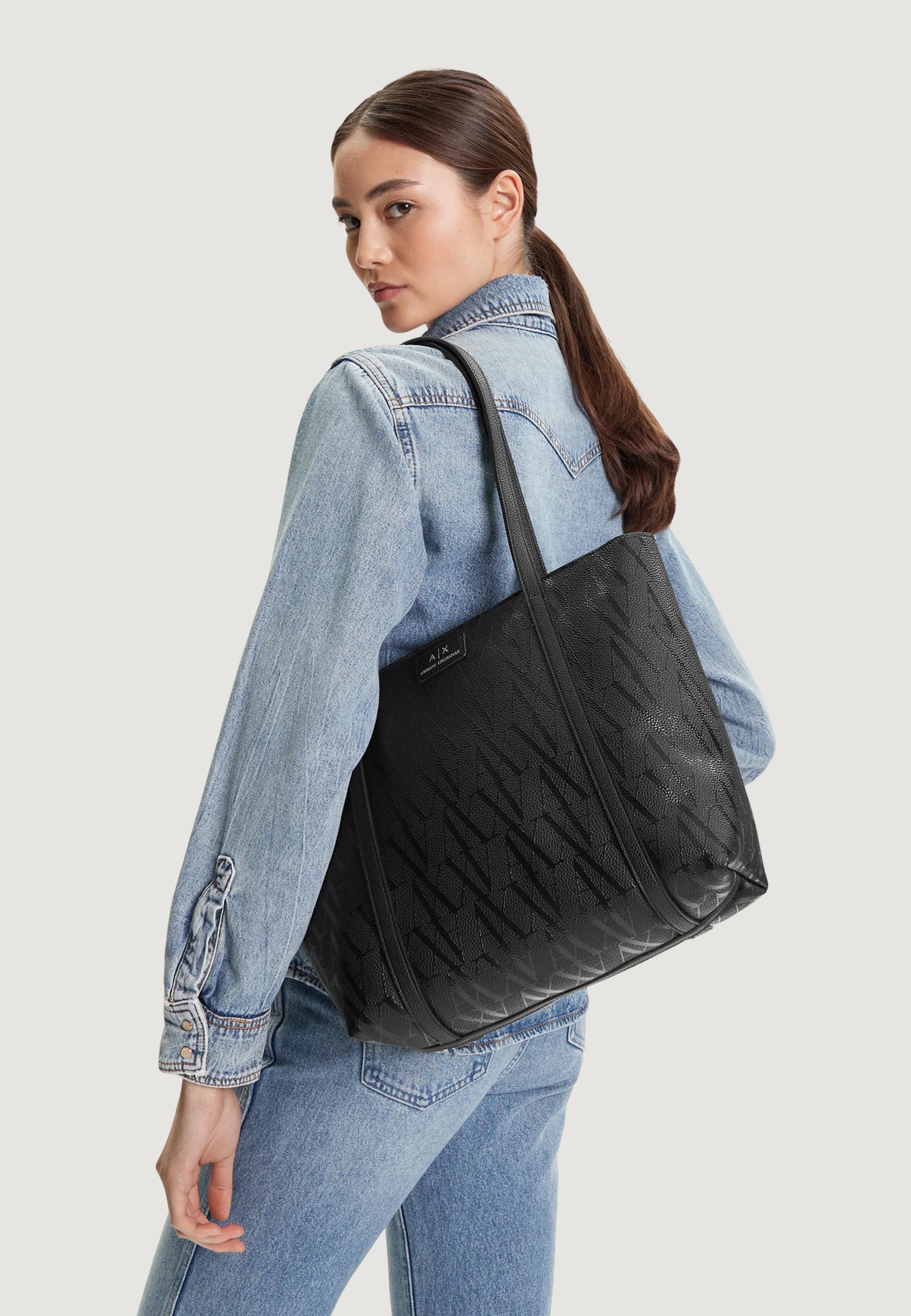 Borsa Armani Exchange XW001199 AF26969