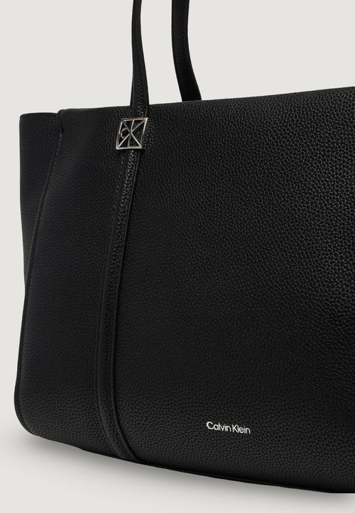 Borsa Calvin Klein EMBLEM HW PEBBLE TOTE