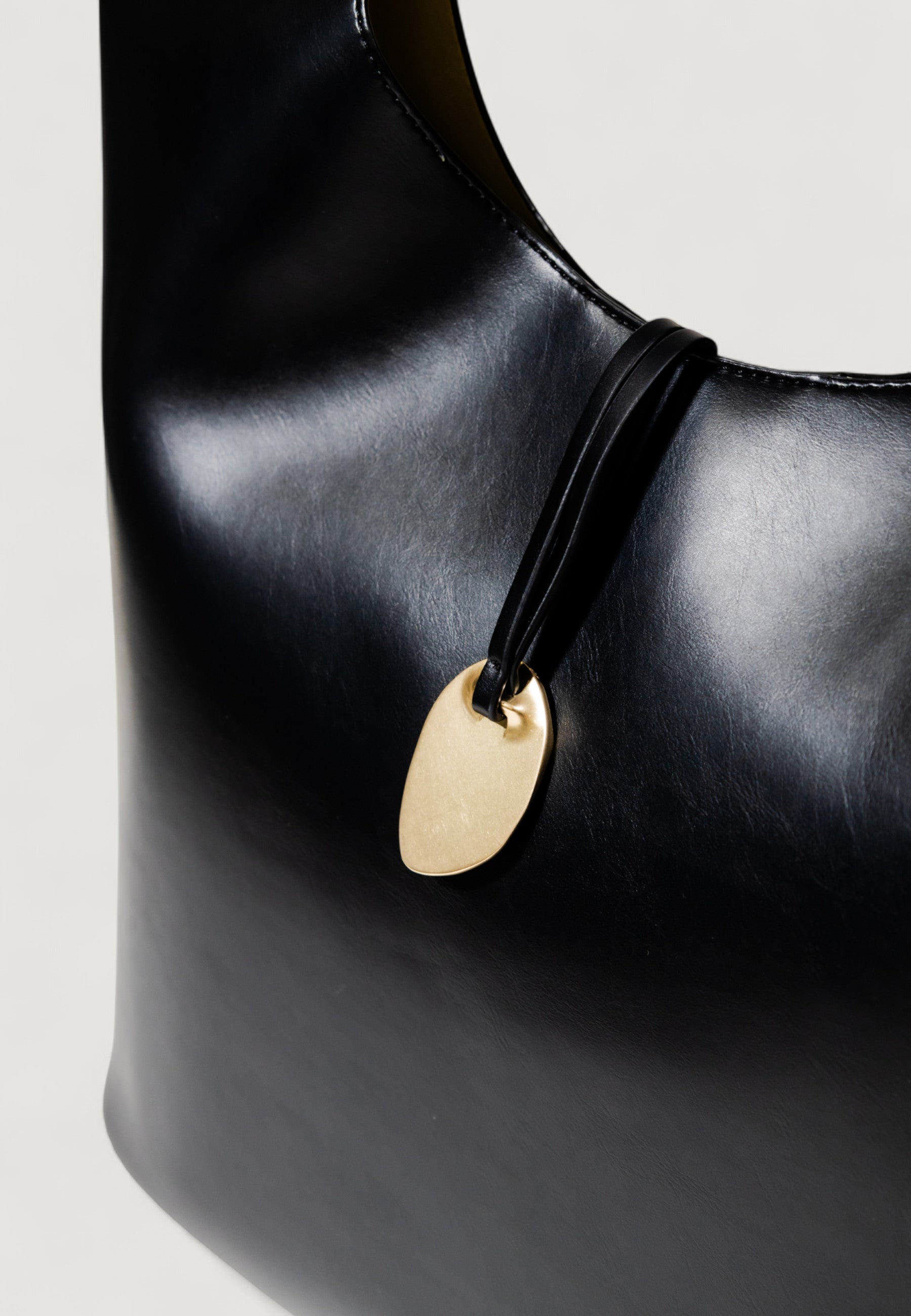 Bag Calvin Klein STN LCK SLCHY LRG SH