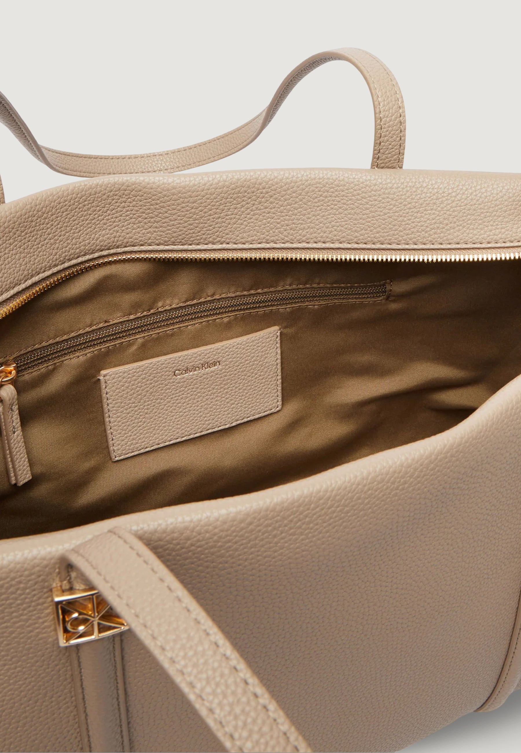 Bag Calvin Klein EMBLEM HW PEBBLE TOTE