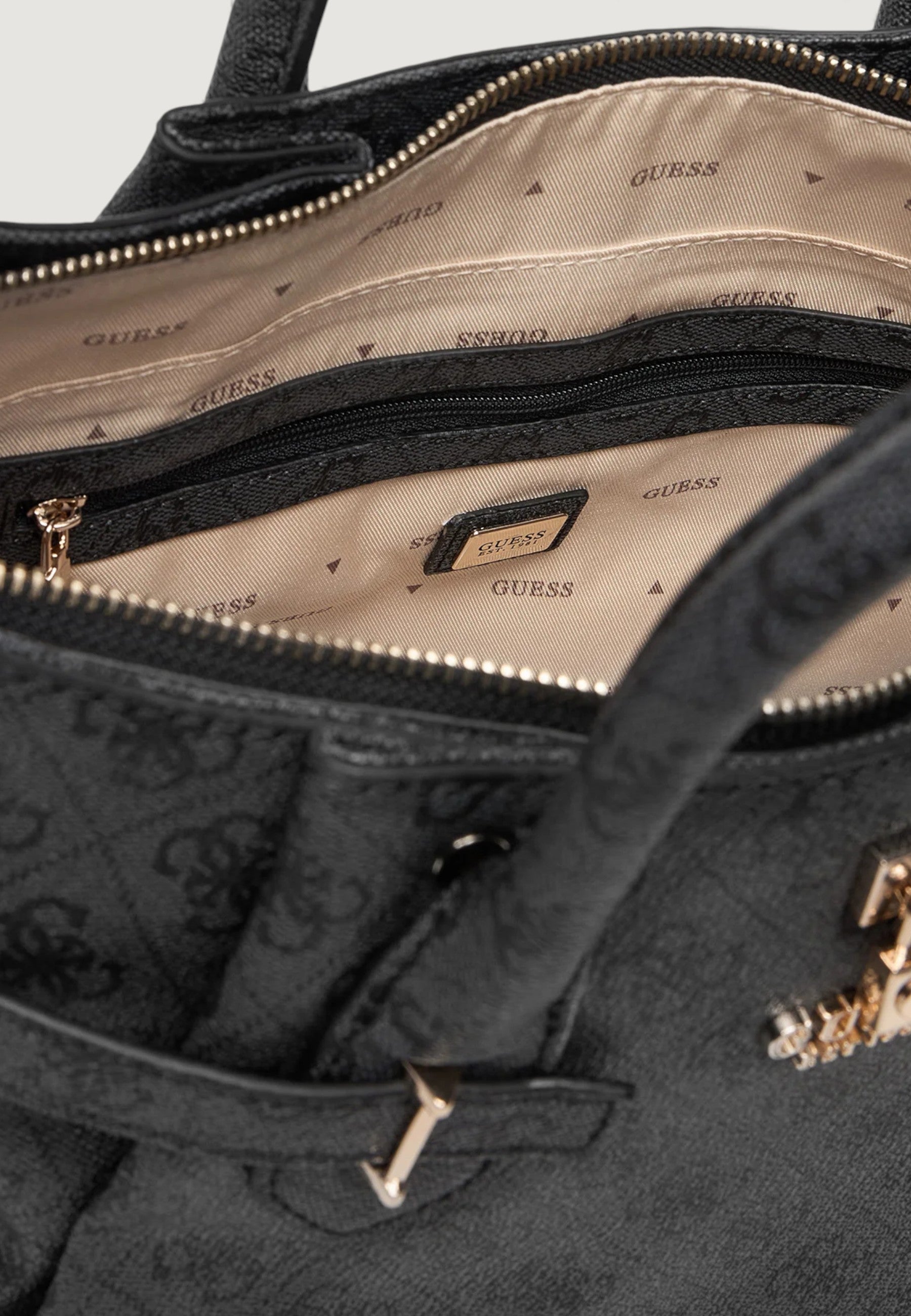 Borsa Guess YESBA GIRLFRIEND SATCHEL