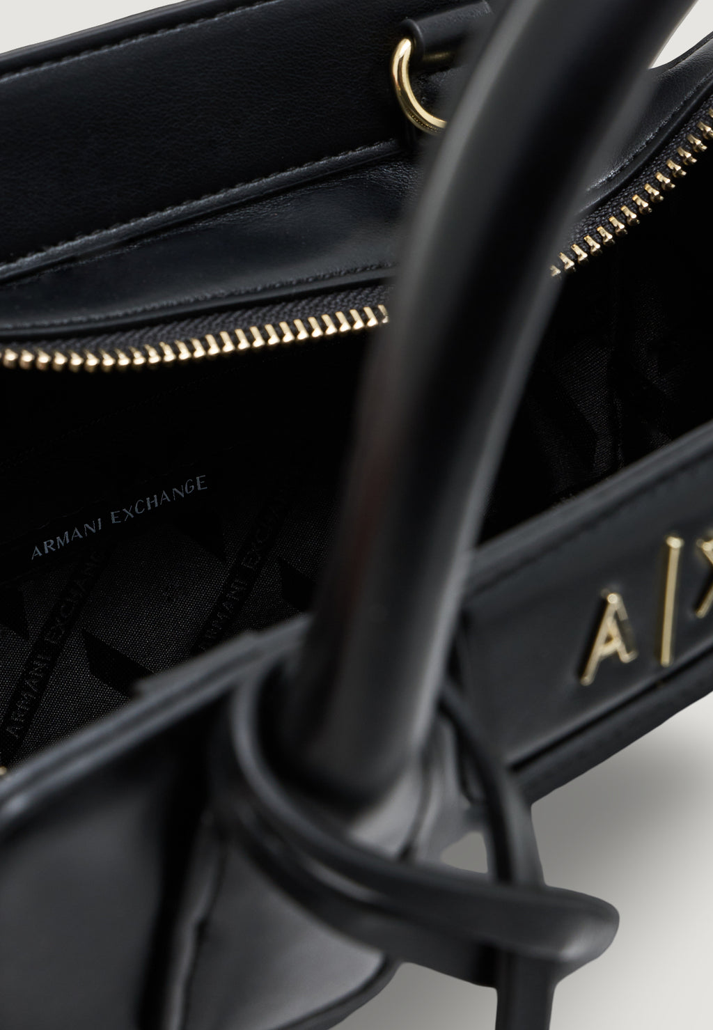 Bag Armani Exchange XW002159 AF26570