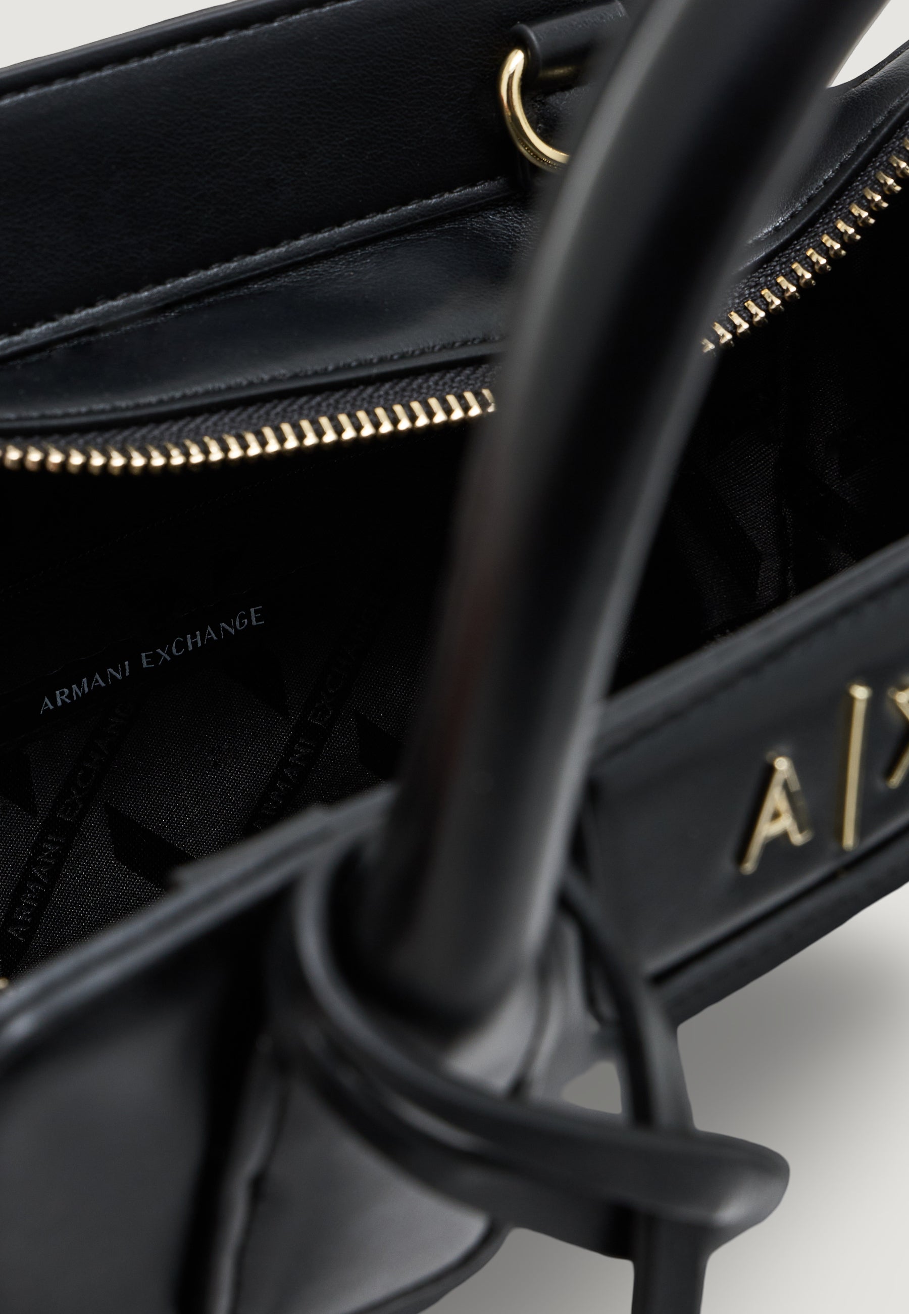 Bag Armani Exchange XW002159 AF26570
