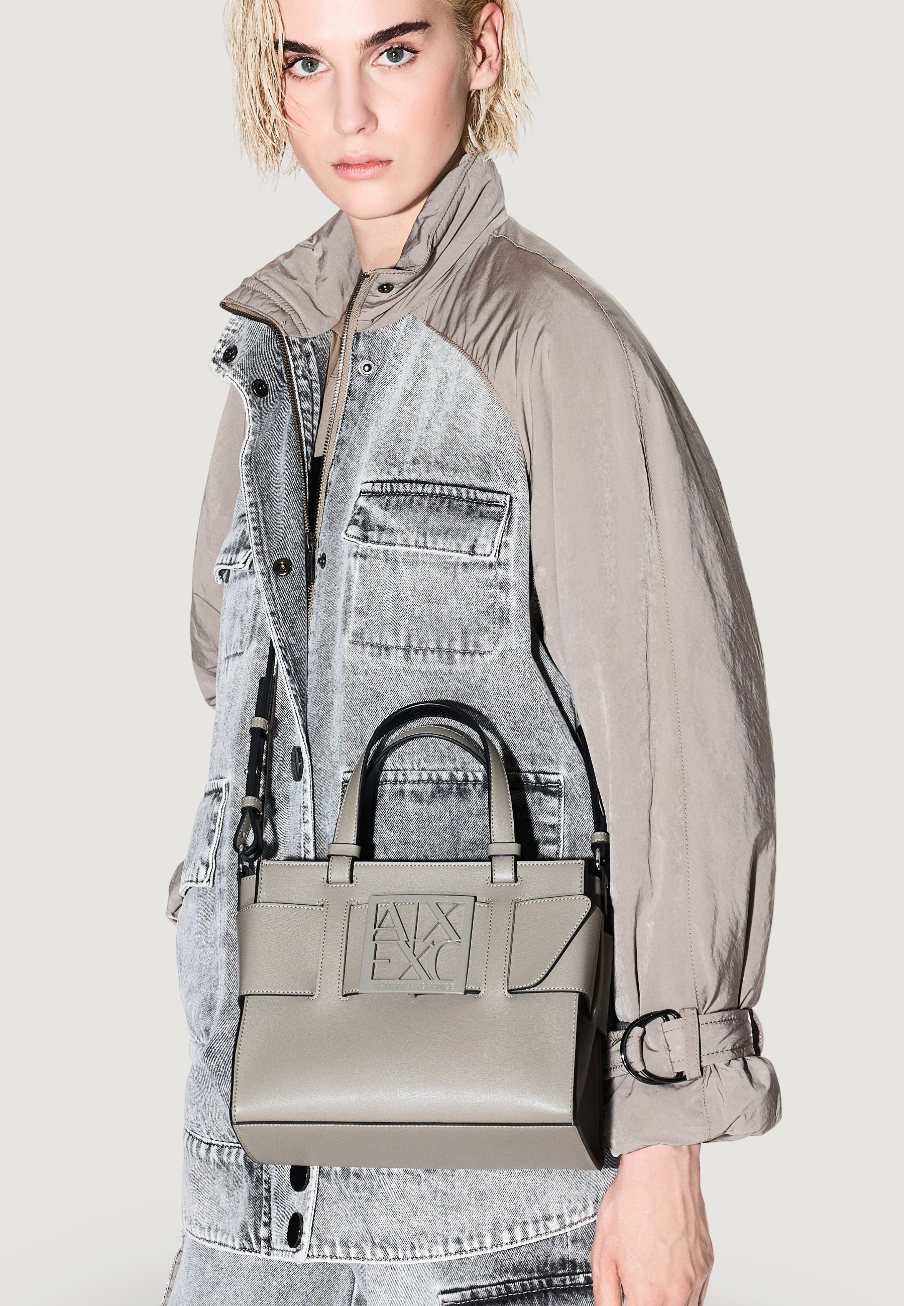 Borsa Armani Exchange 942690 0A874