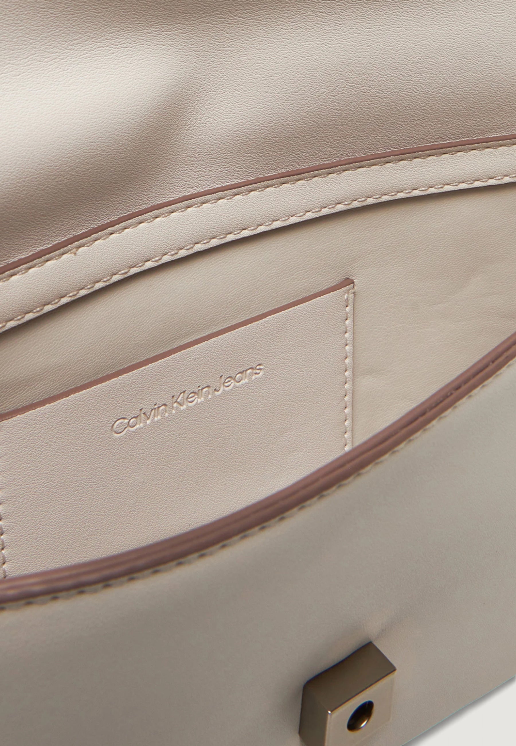 Bag Calvin Klein SCULPTED FLAP SHOULDER POUCH