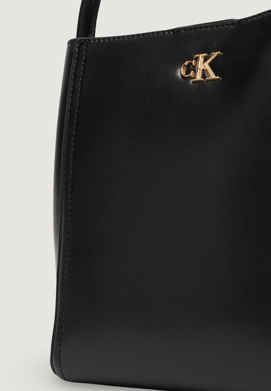 Borsa Calvin Klein CK BUCKET WITH STRAP