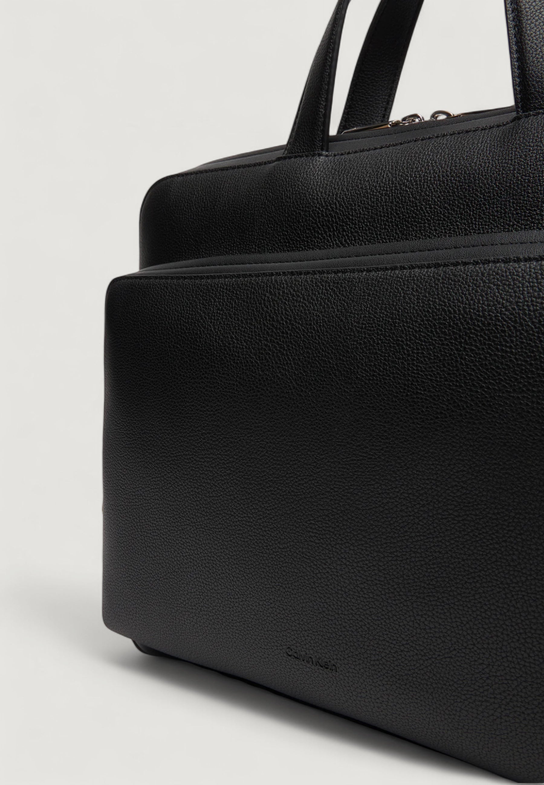 Bag Calvin Klein MICRO PEBBLE SLIM BRIEFCASE 36