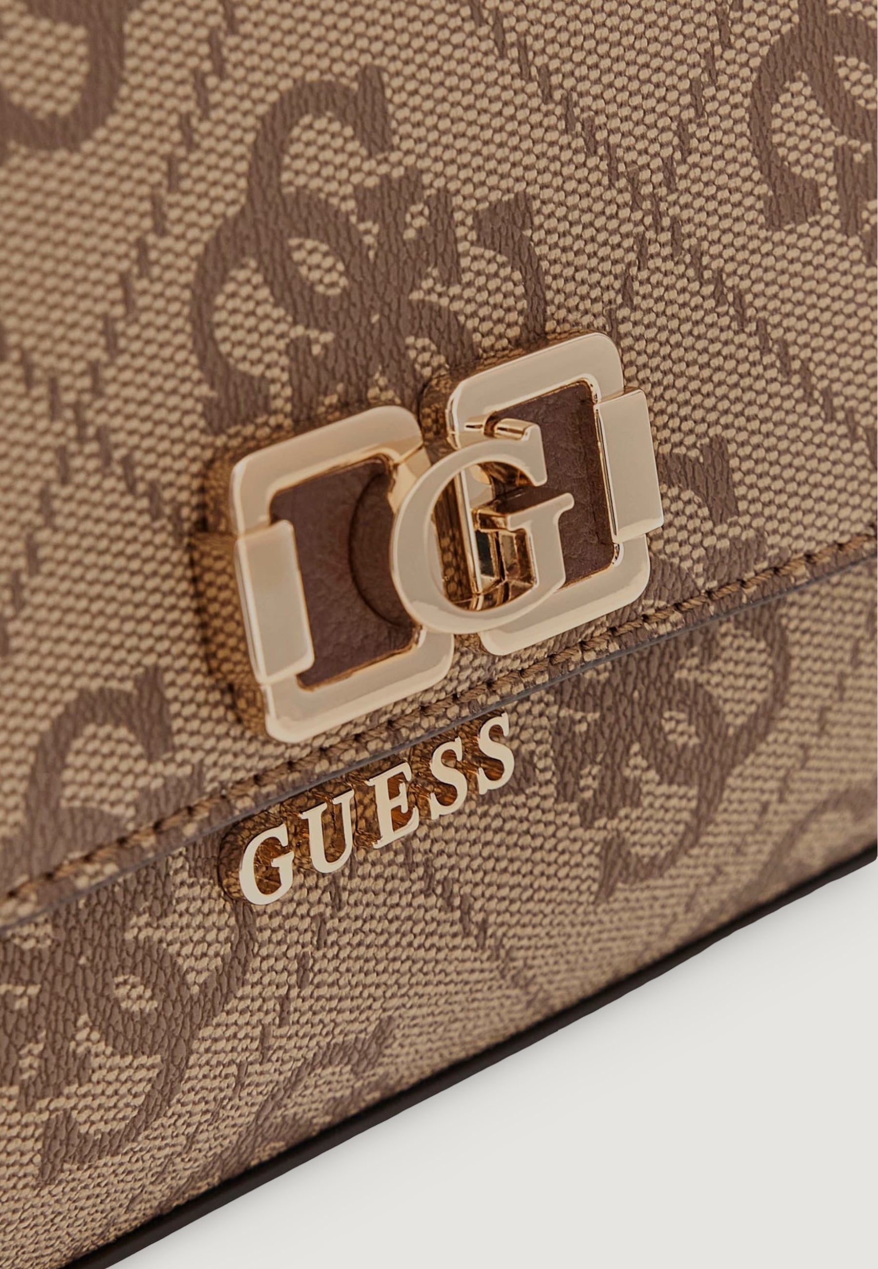 Borsa Guess KARNILLA LOGO FLAP SHLDR BAG
