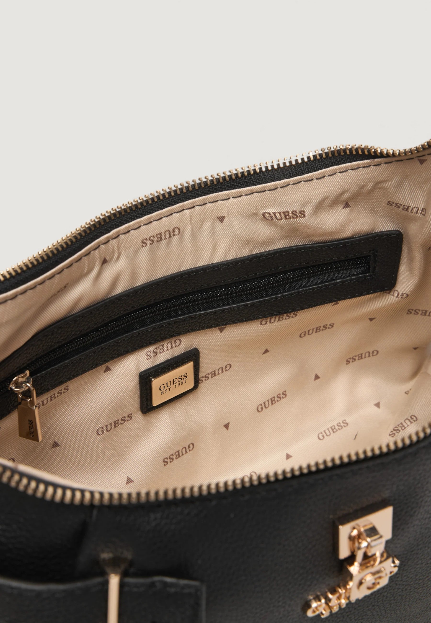 Borsa Guess YESBA SHOULDER BAG