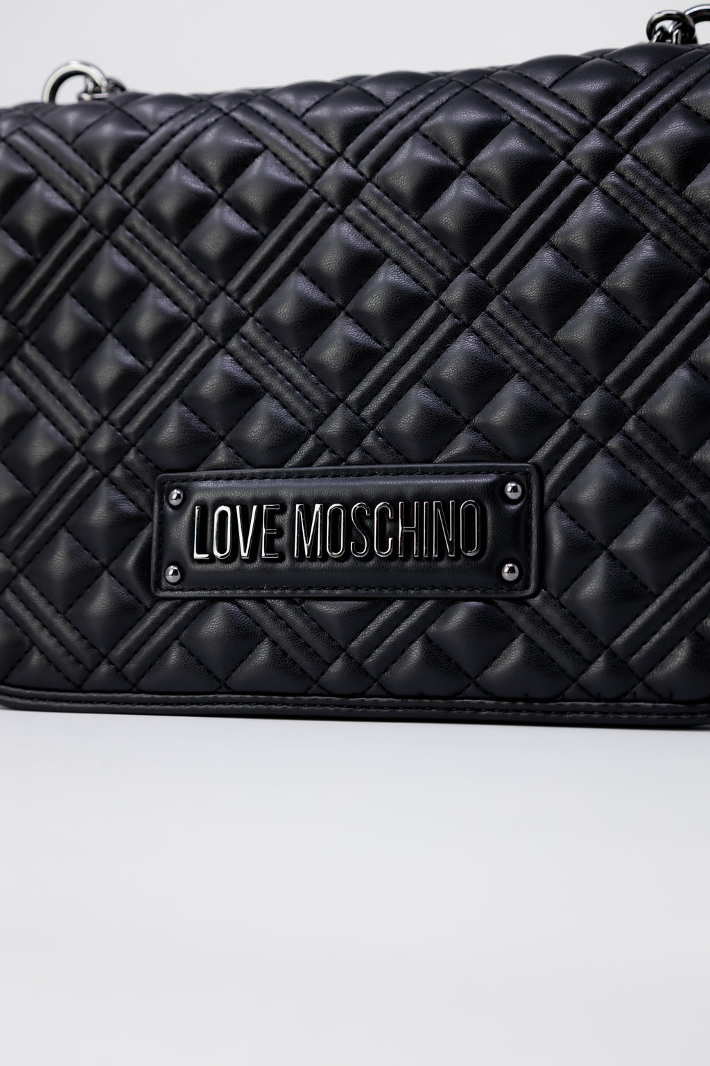 Love Moschino BORSA QUILTED PU NERO+GALV.ORO Love Moschino BORSA QUILTED PU NERO+GALV.ORO