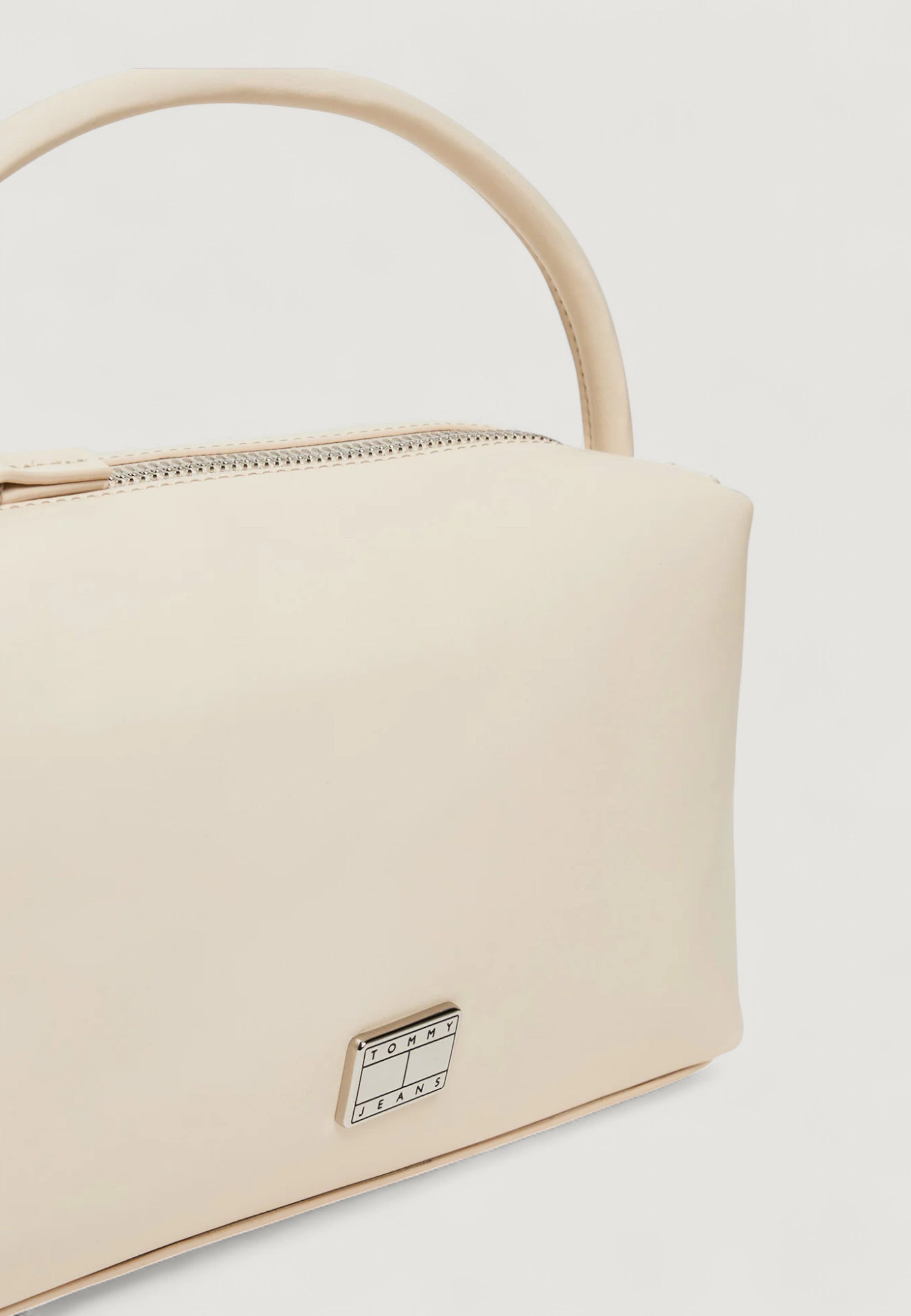 Bag Tommy Hilfiger TJW AMERICAN COOL SHOULDER BAG