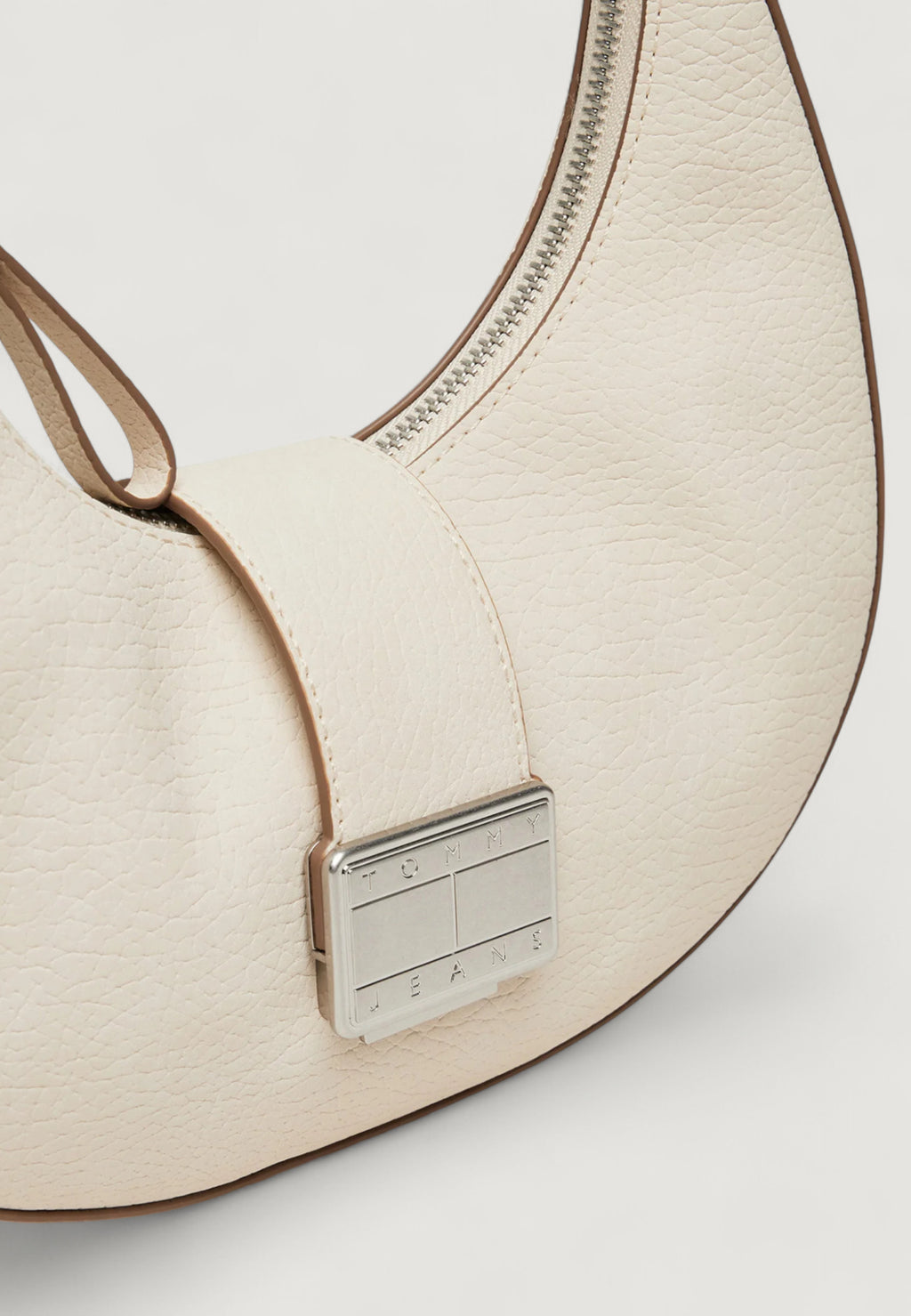 Bag Tommy Hilfiger TJW CRUSH SHOULDER BAG