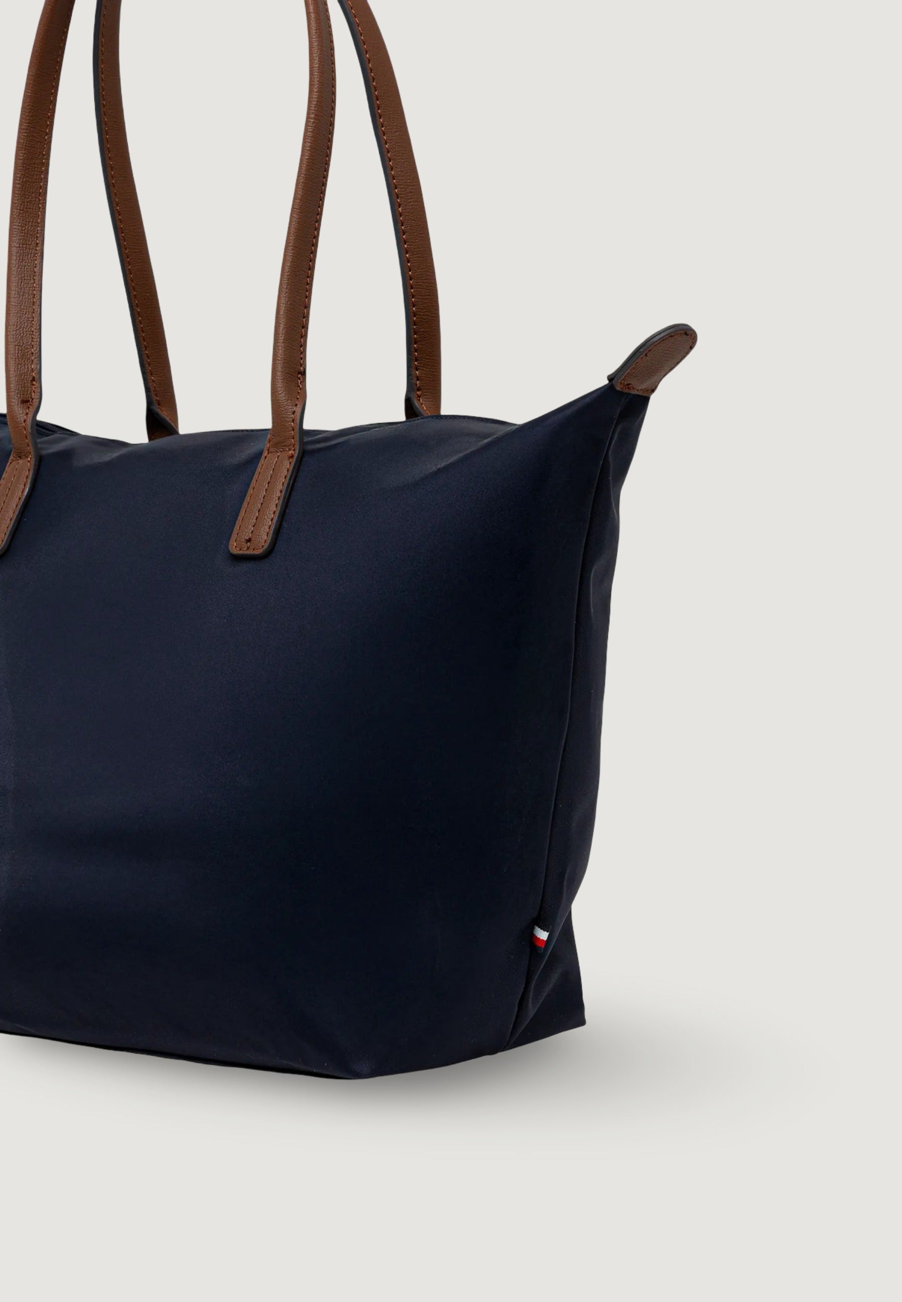Borsa Tommy Hilfiger POPETTE TOTE CORP