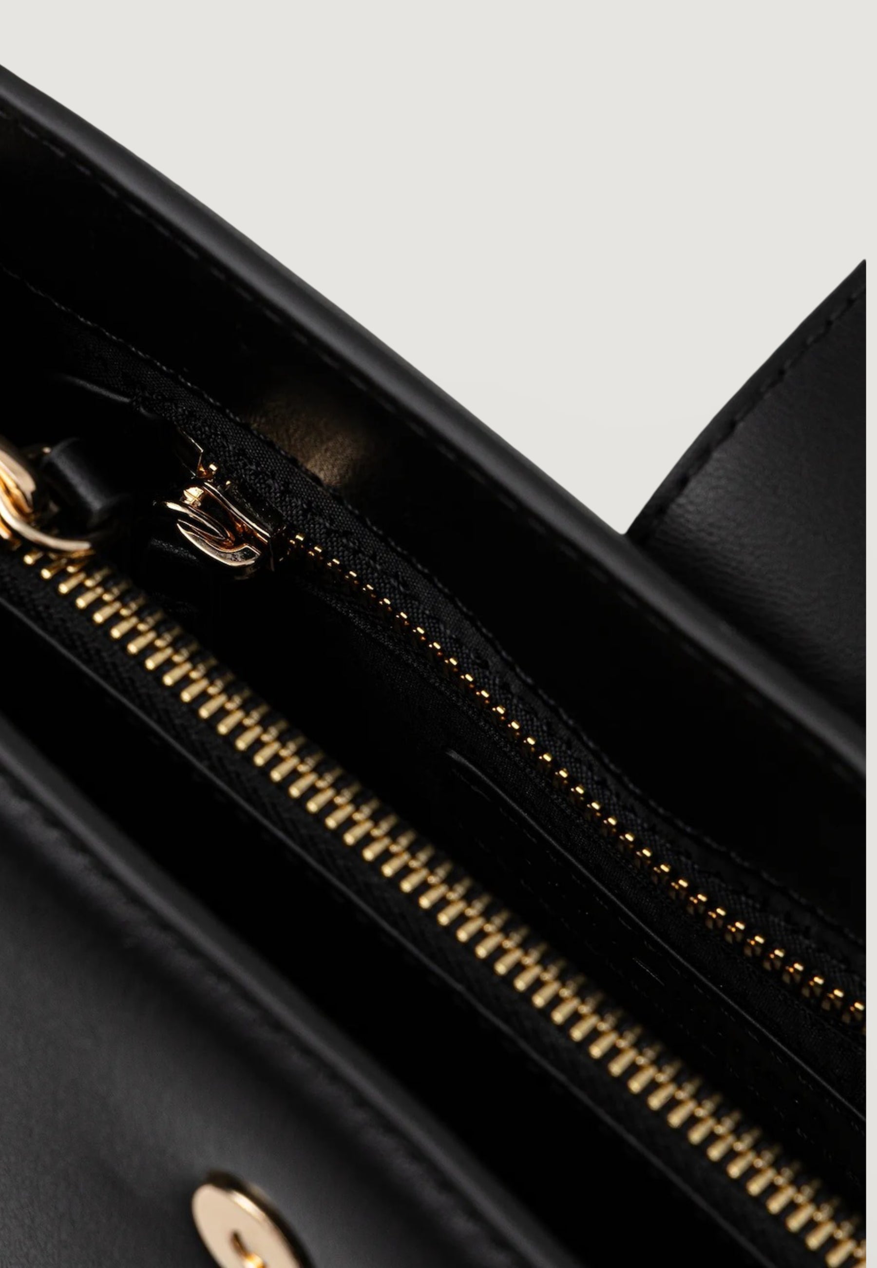 Borsa Tommy Hilfiger TH HERITAGE MINI SATCHEL