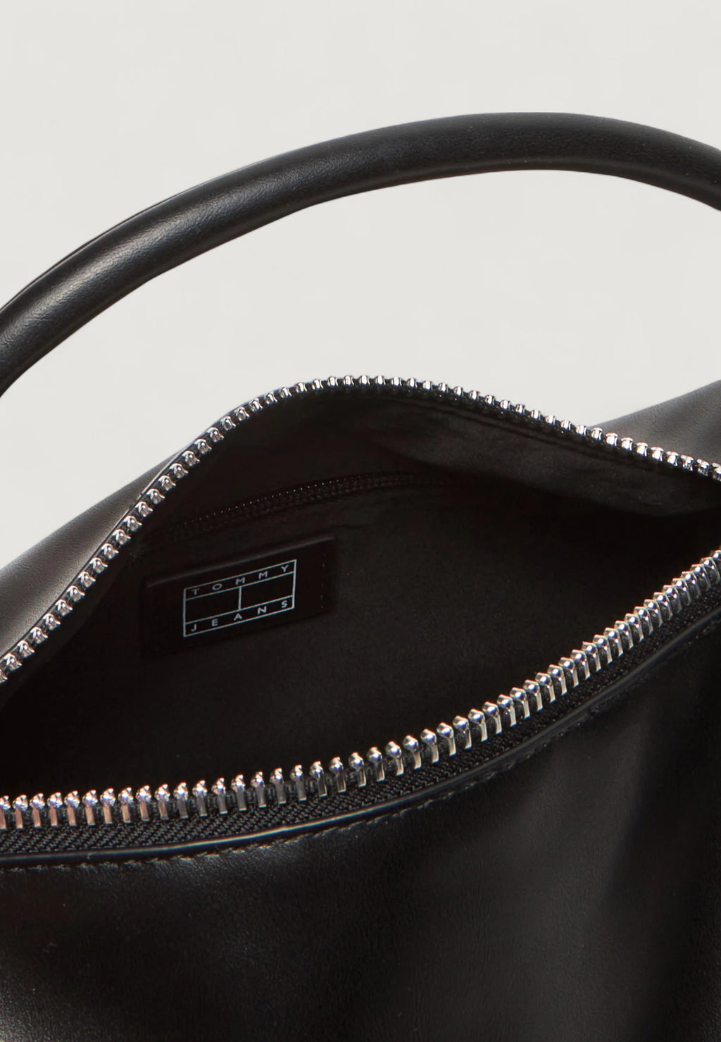 Bag Tommy Hilfiger TJW AMERICAN COOL SHOULDER BAG