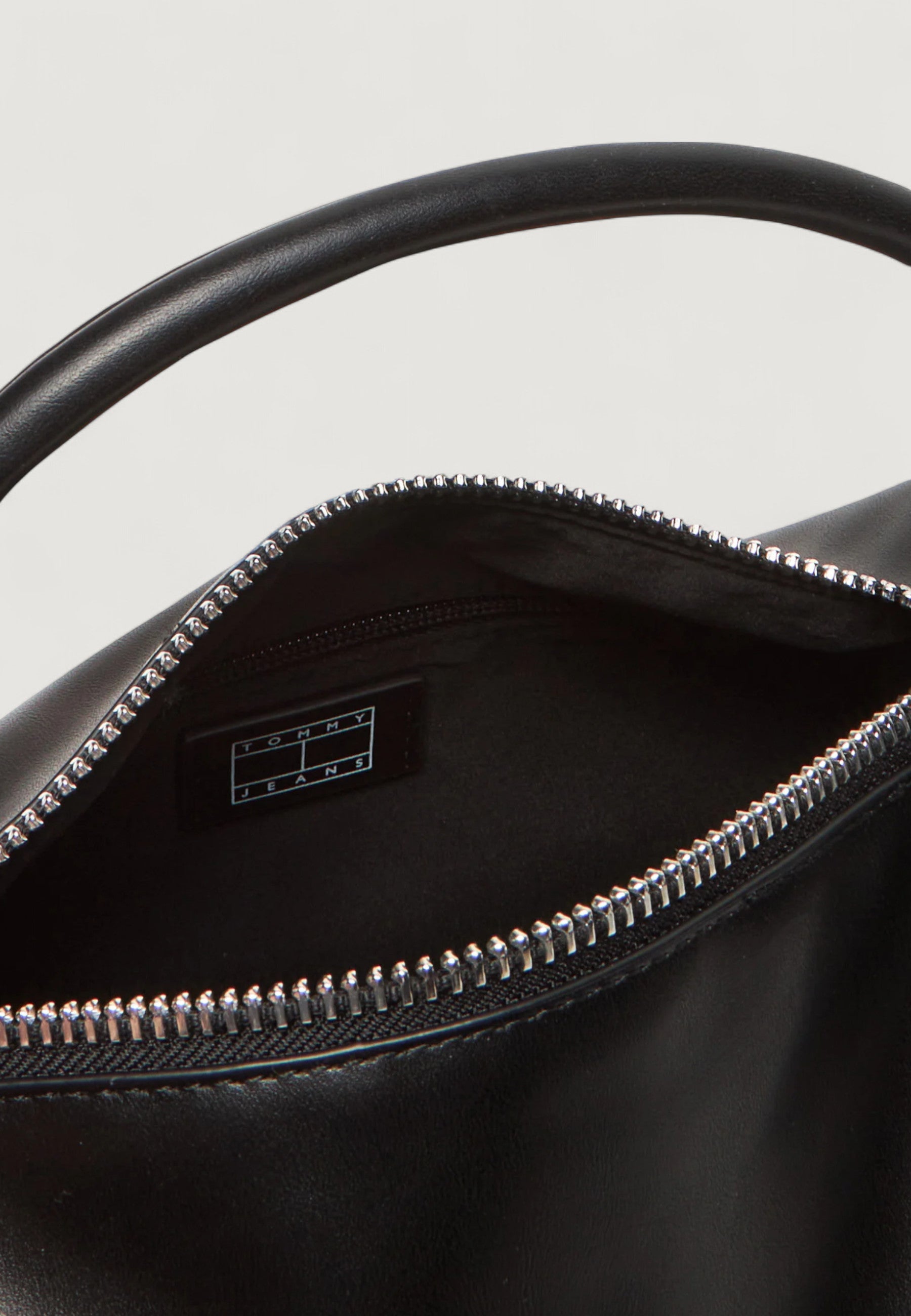 Bag Tommy Hilfiger TJW AMERICAN COOL SHOULDER BAG