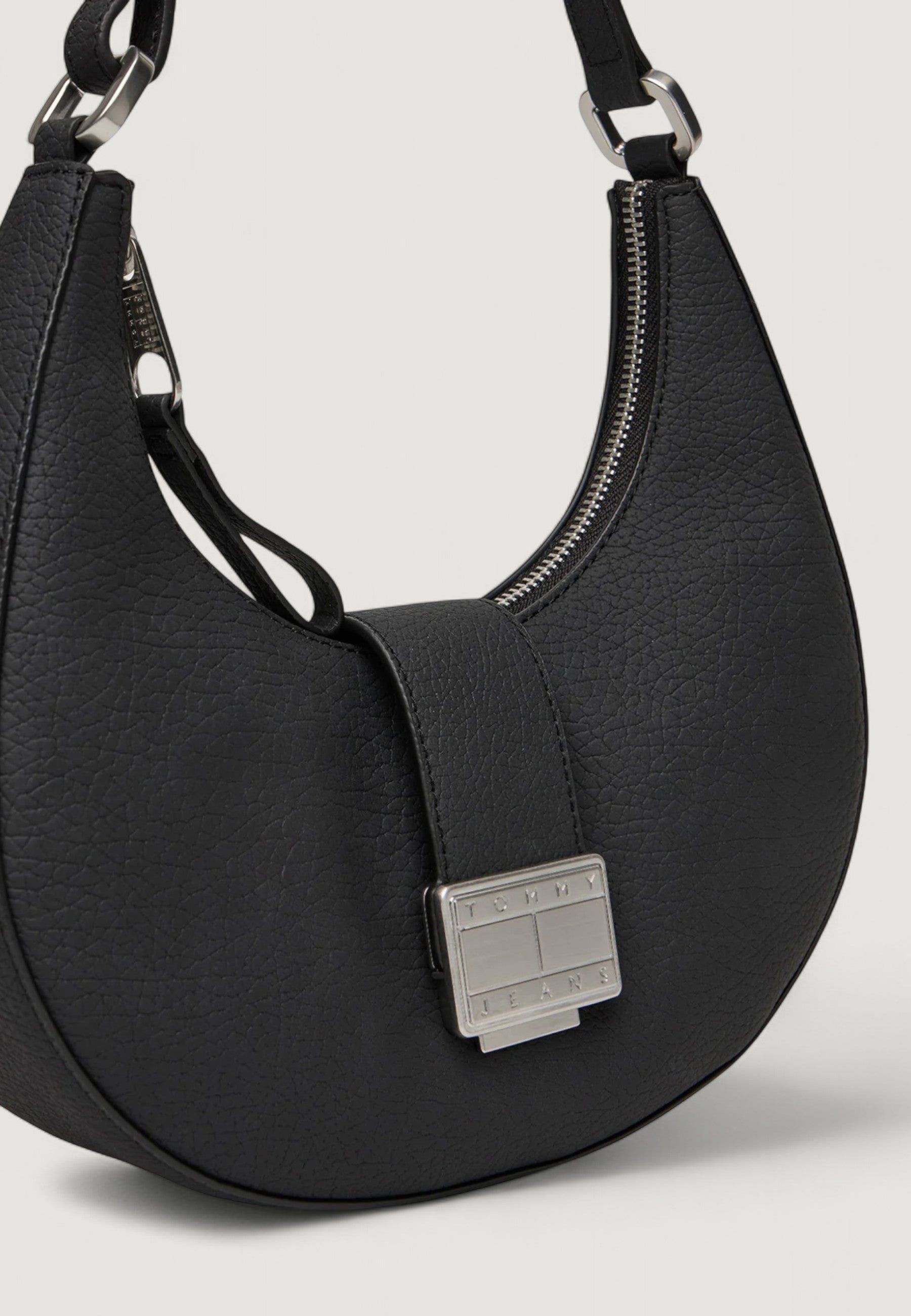 Bag Tommy Hilfiger TJW CRUSH SHOULDER BAG