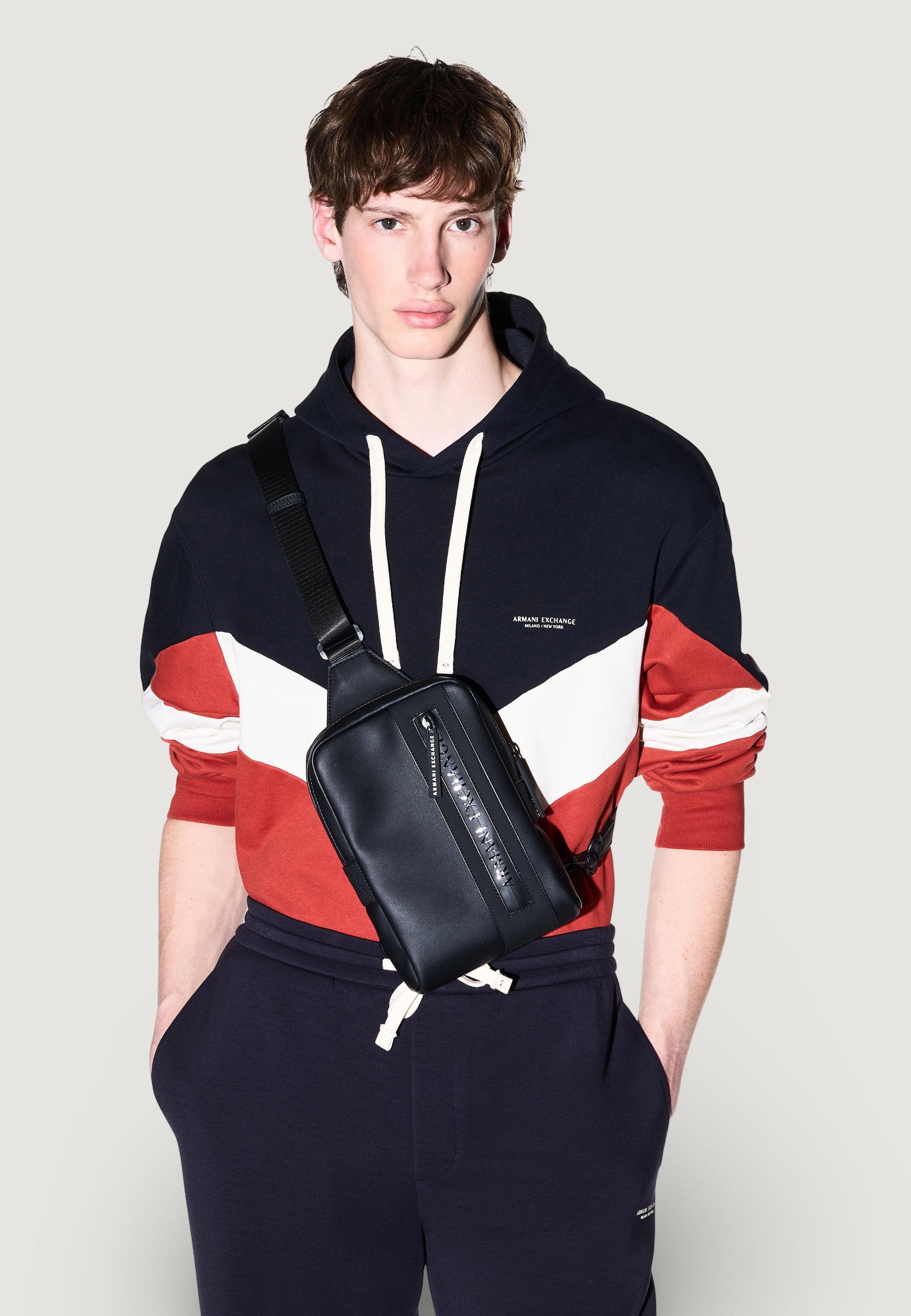 Borsa Armani Exchange XM003588 AF26679