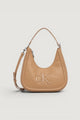 Borsa Calvin Klein BOLD CK SMALL CRESCENT BAG