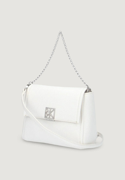 Borsa Calvin Klein EMBLEM HW PEBBLE CROSSBODY 20