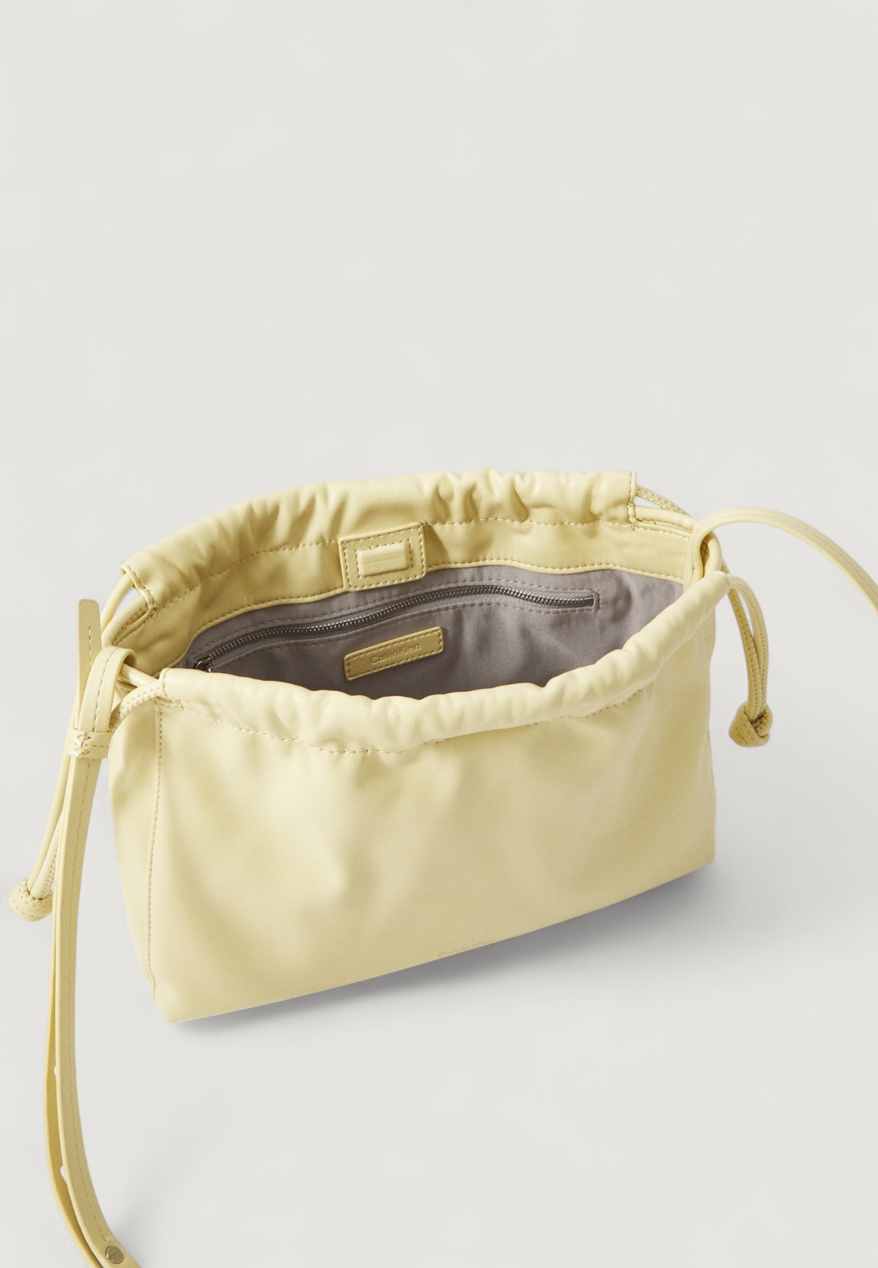 Borsa Calvin Klein DRAWSTRING BAG