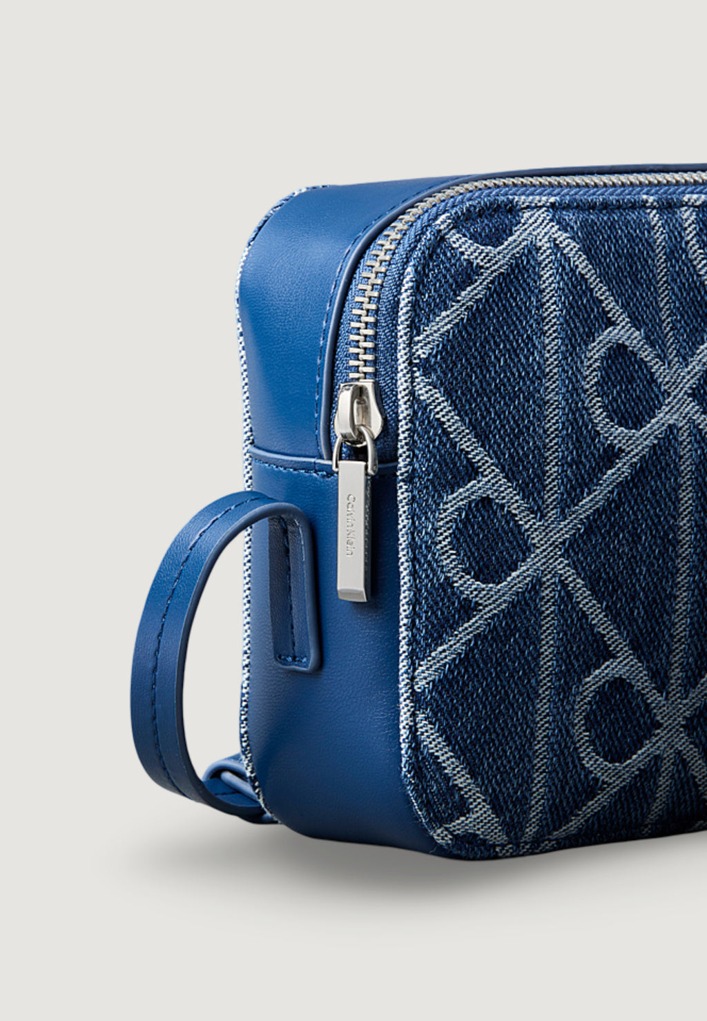 Bag Calvin Klein EMBLEM AOP CAMERA