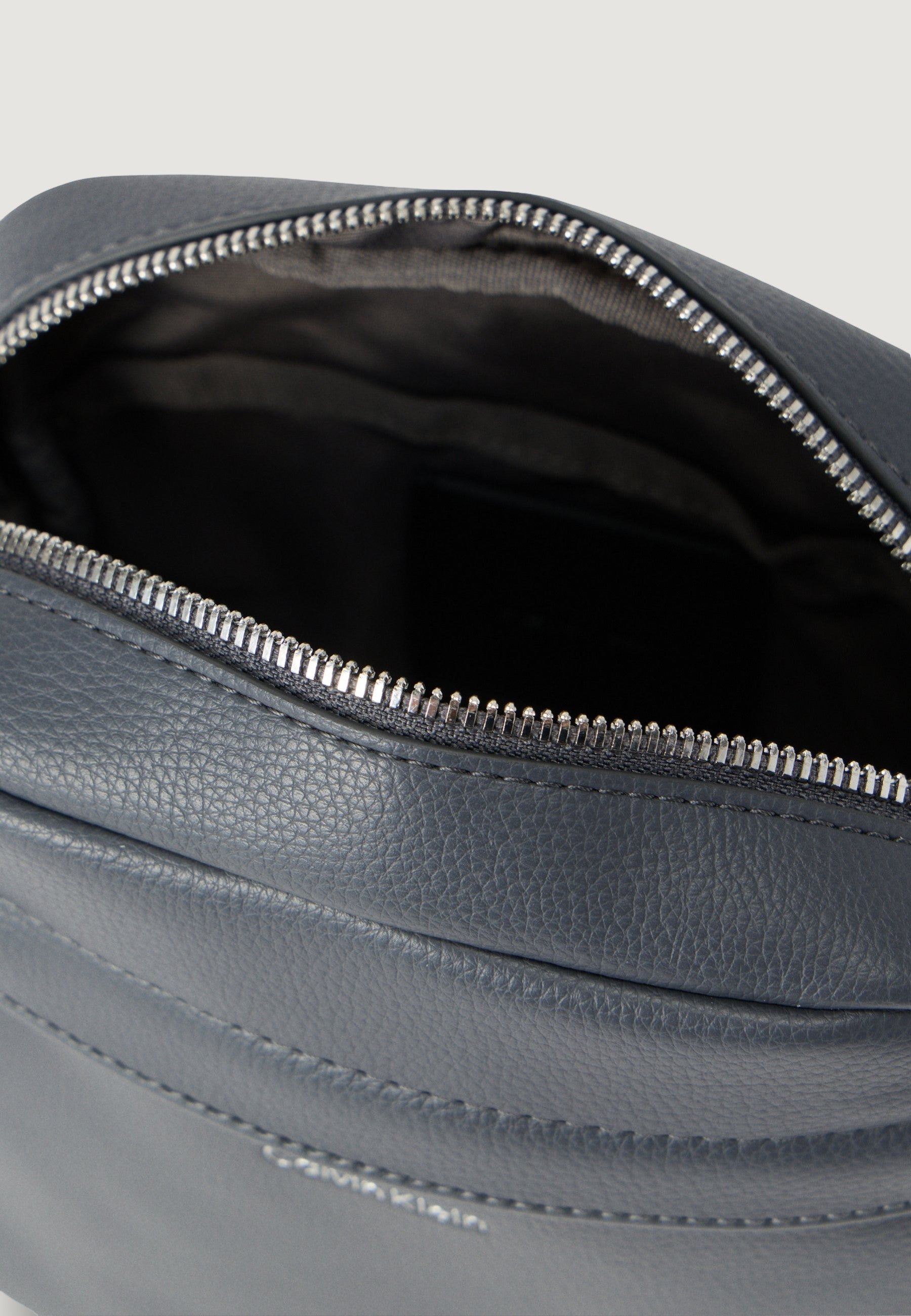 Borsa Calvin Klein RAISED REPORTER