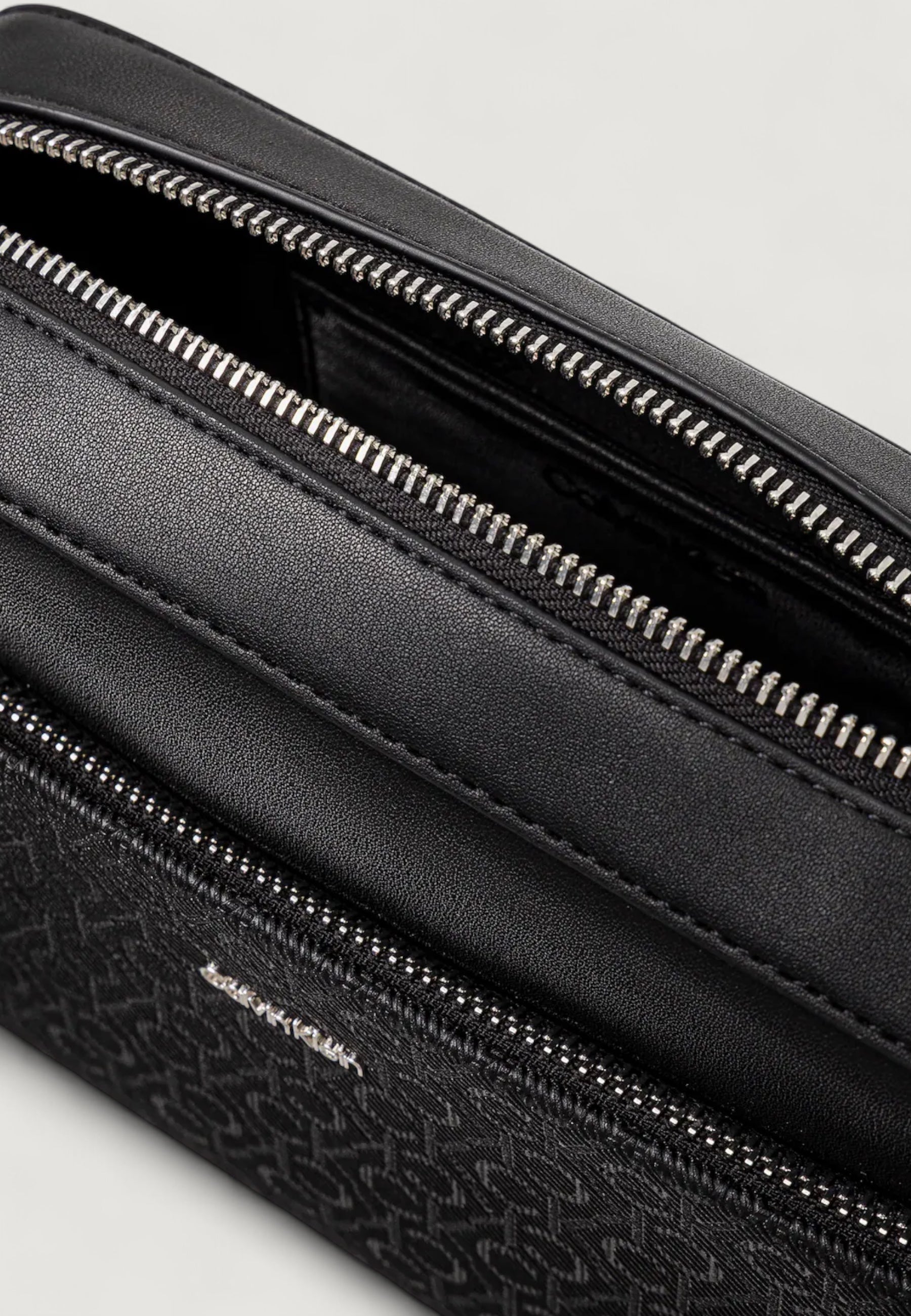 Bag Calvin Klein CK MST AP DBL STRPS