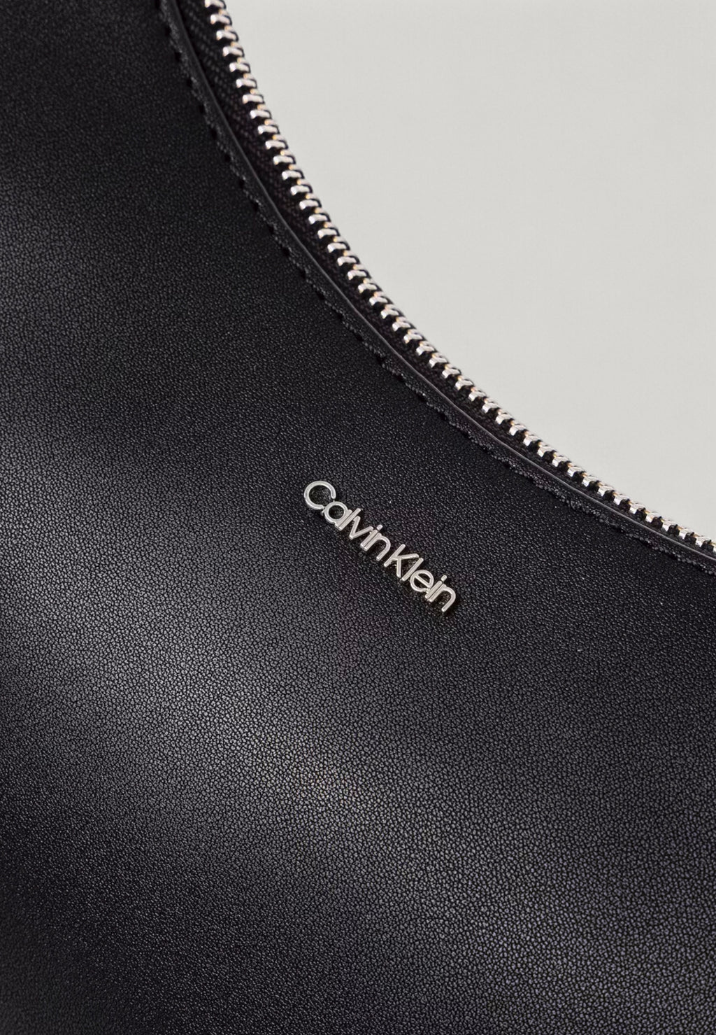 Bag Calvin Klein CK MUST SMALL SHOULDER BAG