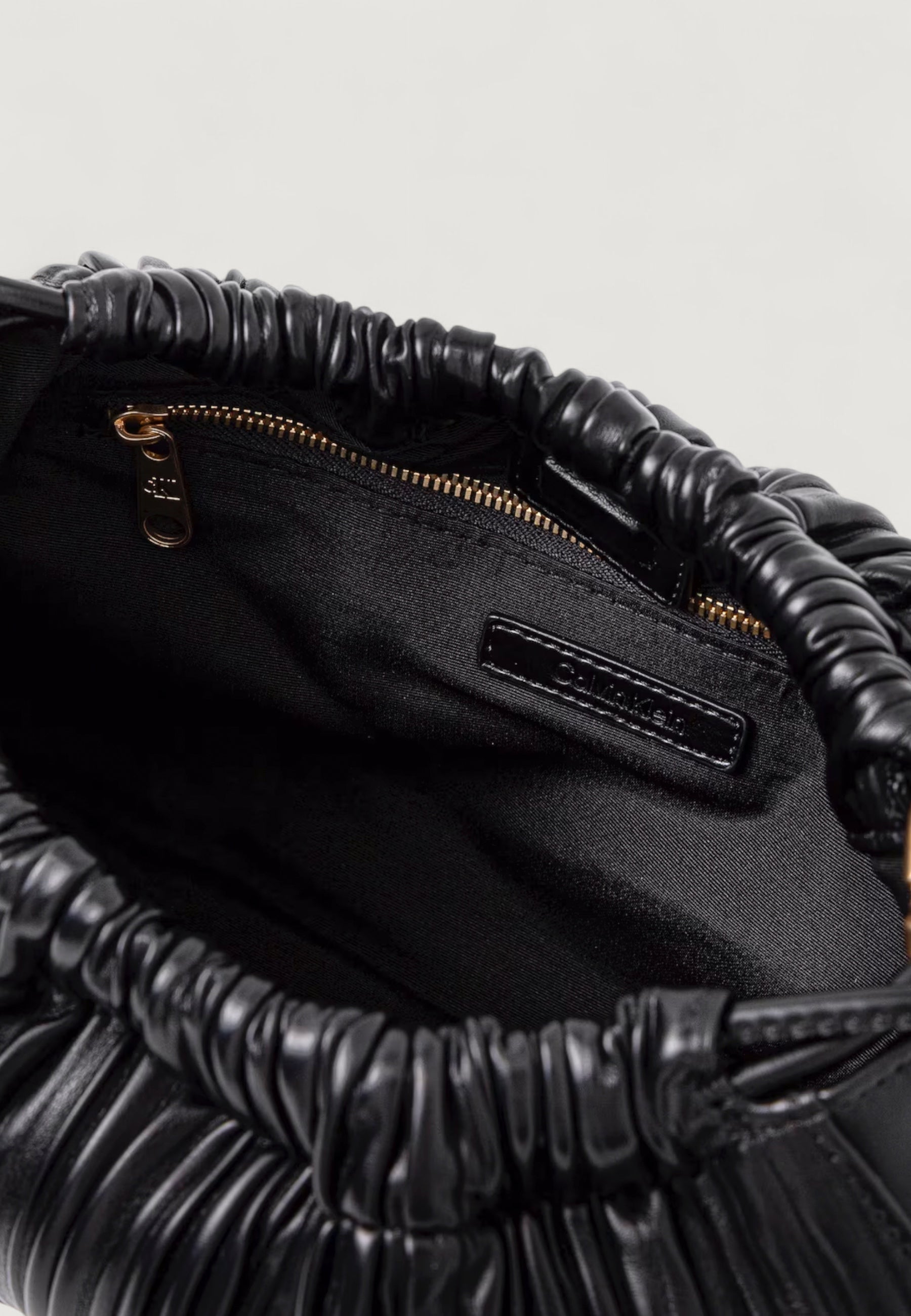 Bag Calvin Klein DRAWSTRING PLISSE CROSSBODY