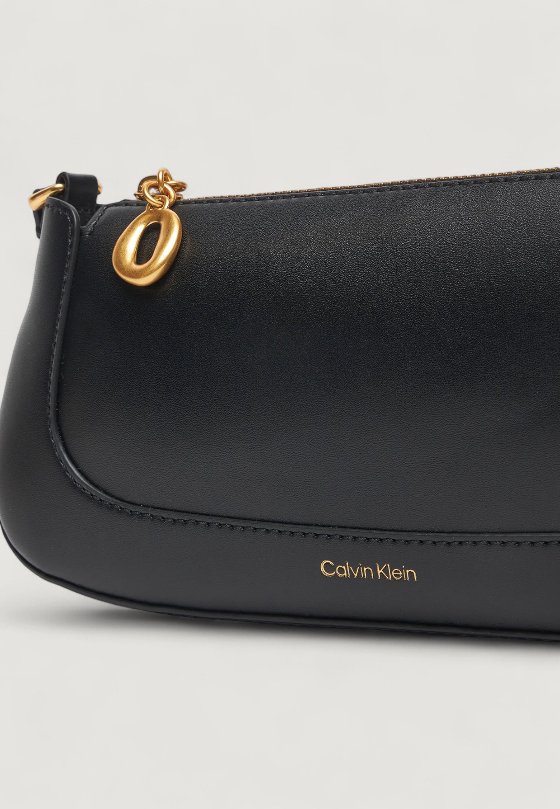 Borsa Calvin Klein HARDWARE ZIP CROSSBODY
