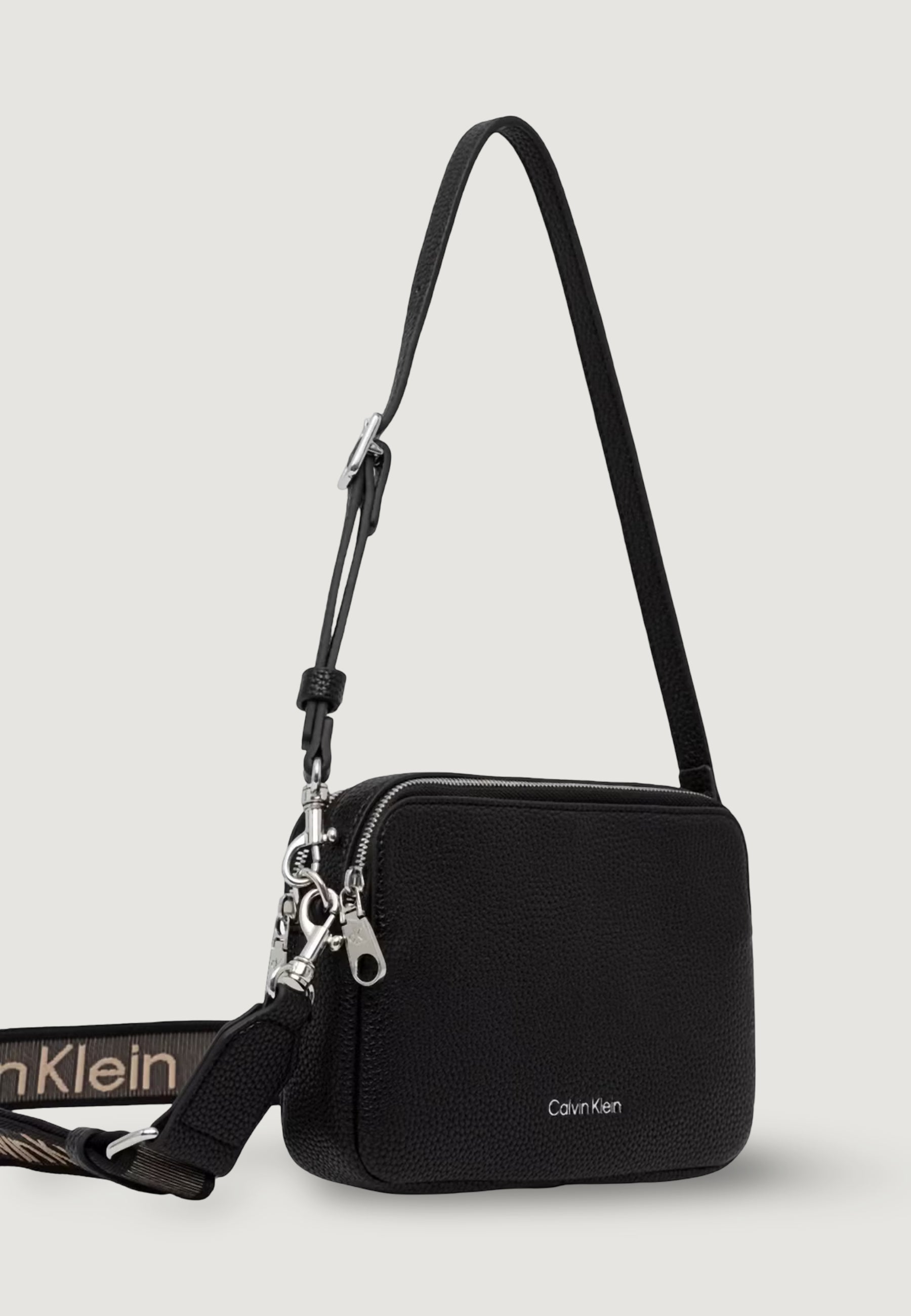 Borsa Calvin Klein WEBBING 2X STRAP CAMERA BAG