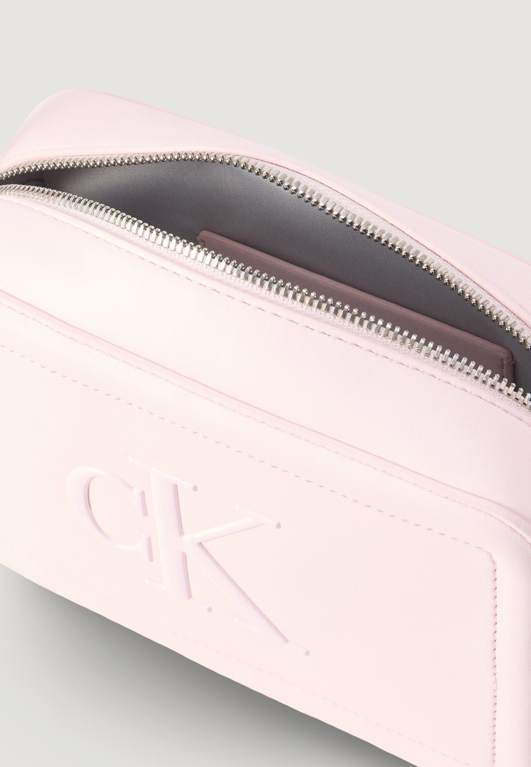 Bag Calvin Klein BOLD CK CAMERA BAG