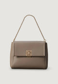 Borsa Calvin Klein EMBLEM HW PEBBLE CROSSBODY 20