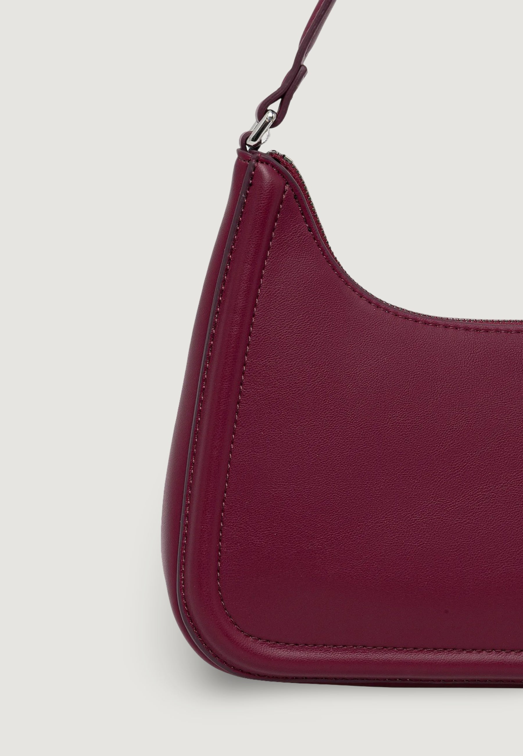 Borsa Calvin Klein RAISED CK SMALL SHOULDER BAG