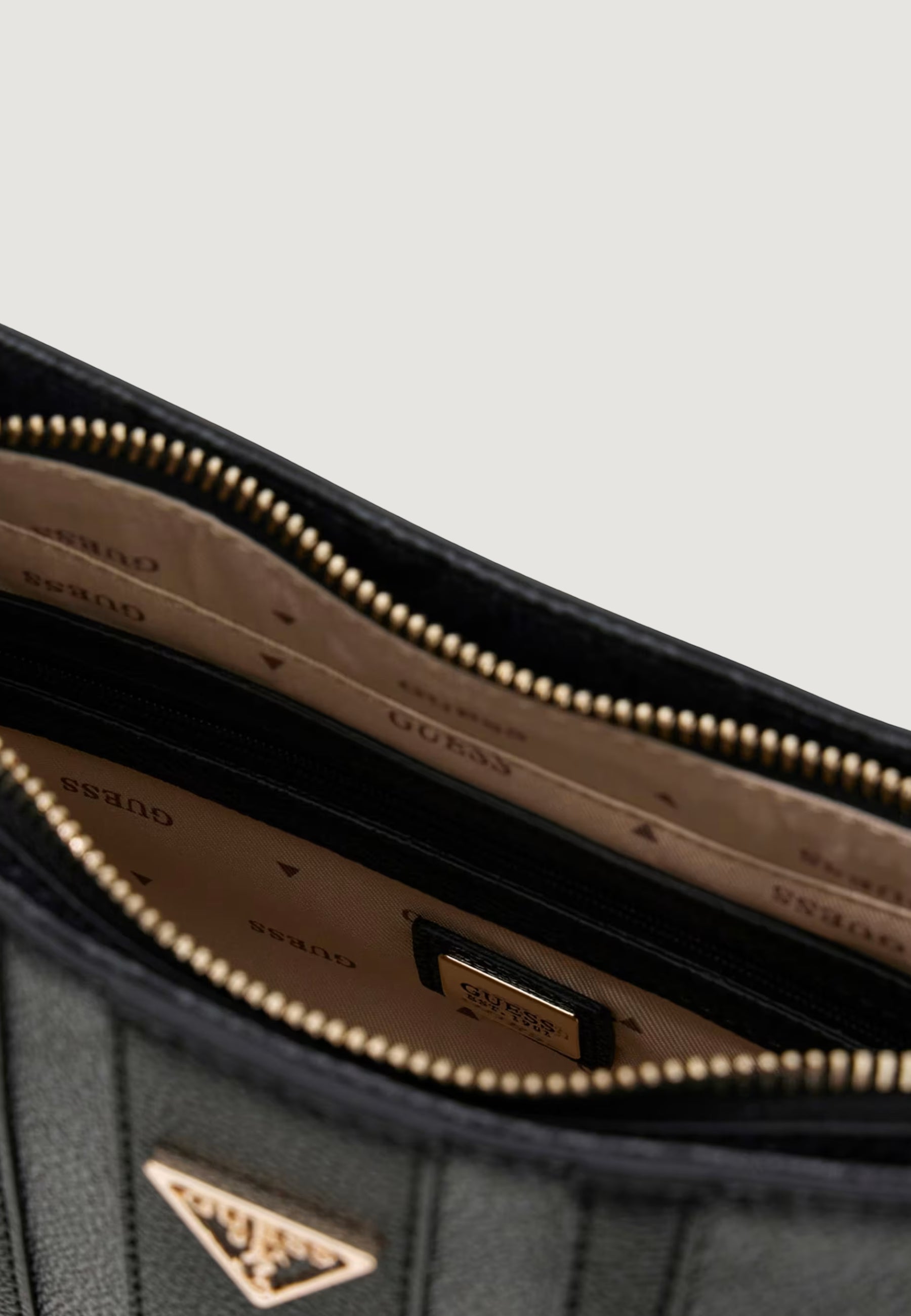 Bag Guess ELSIE SHOULDER BAG