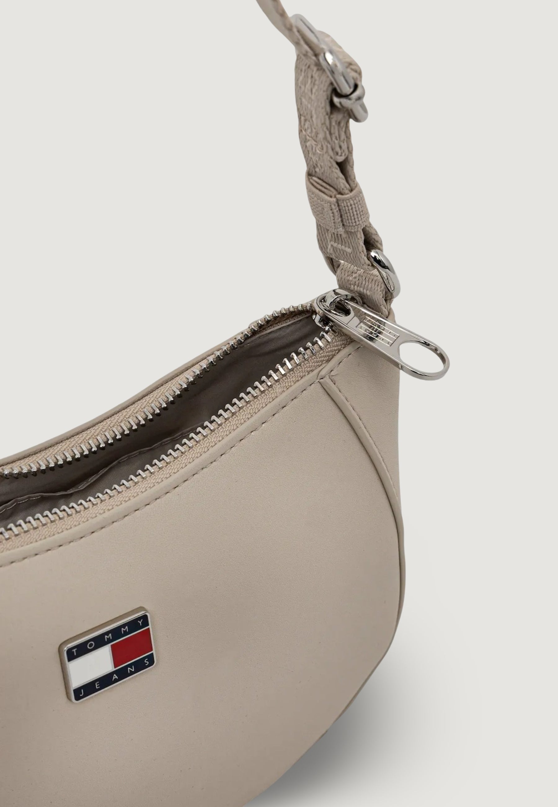 Borsa Tommy Hilfiger TJW DAILY ELEVATED SHOULDER BAG