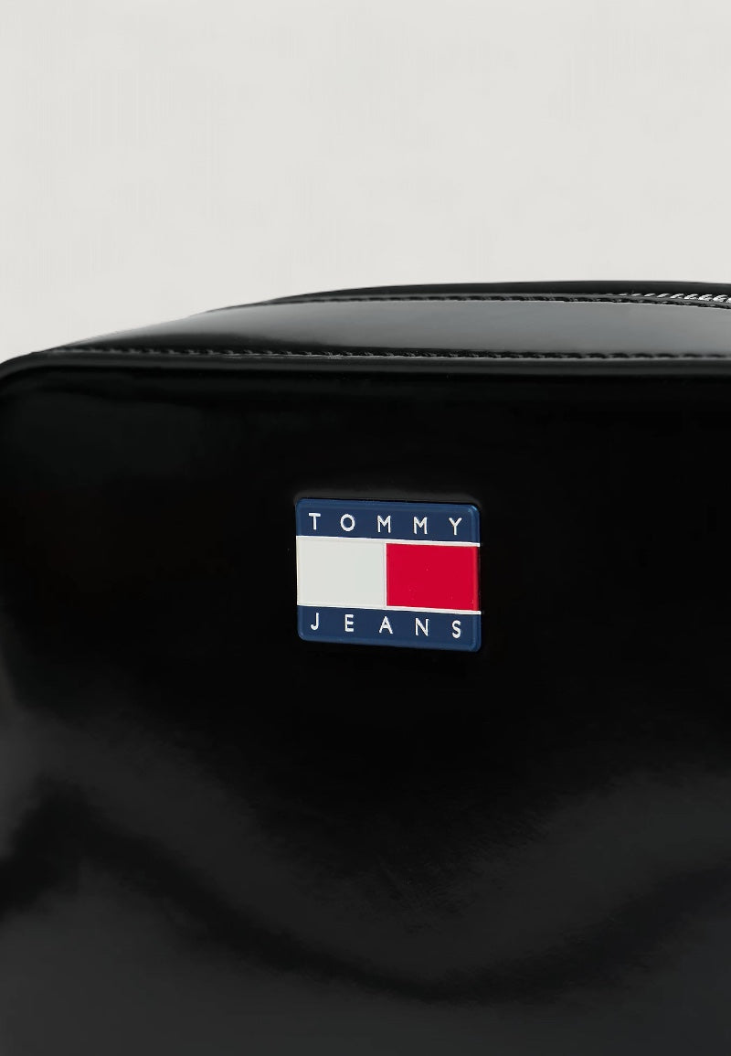 Bag Tommy Hilfiger Jeans TJW MUST CAMERA BAG