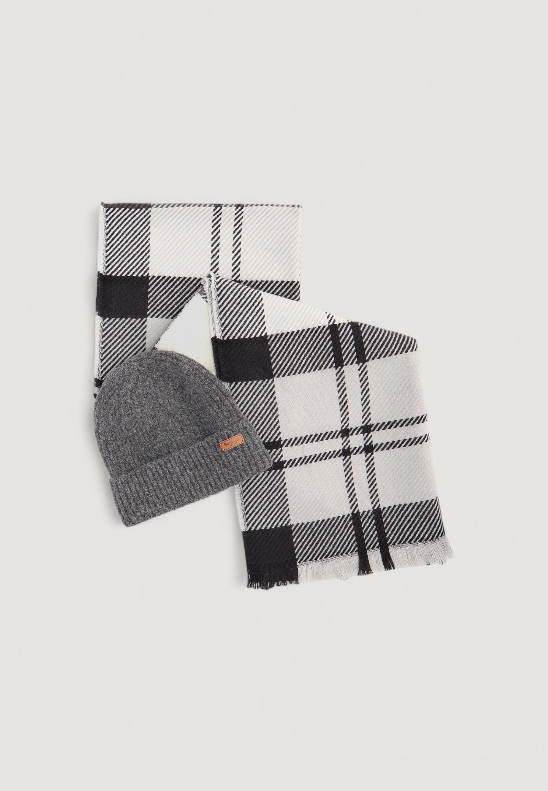Box sciarpa e cappello Barbour PENDLE BEANIE&BLAIR SCARF SET