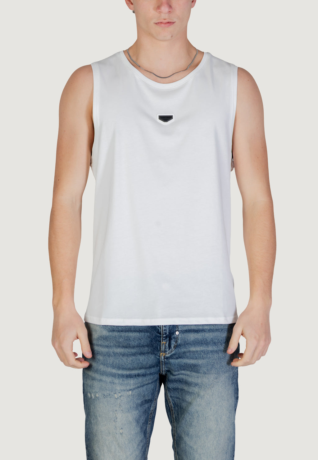 Tank tops Antony Morato REGULAR FIT WITH METAL RUBBER PLATE ON FRONT