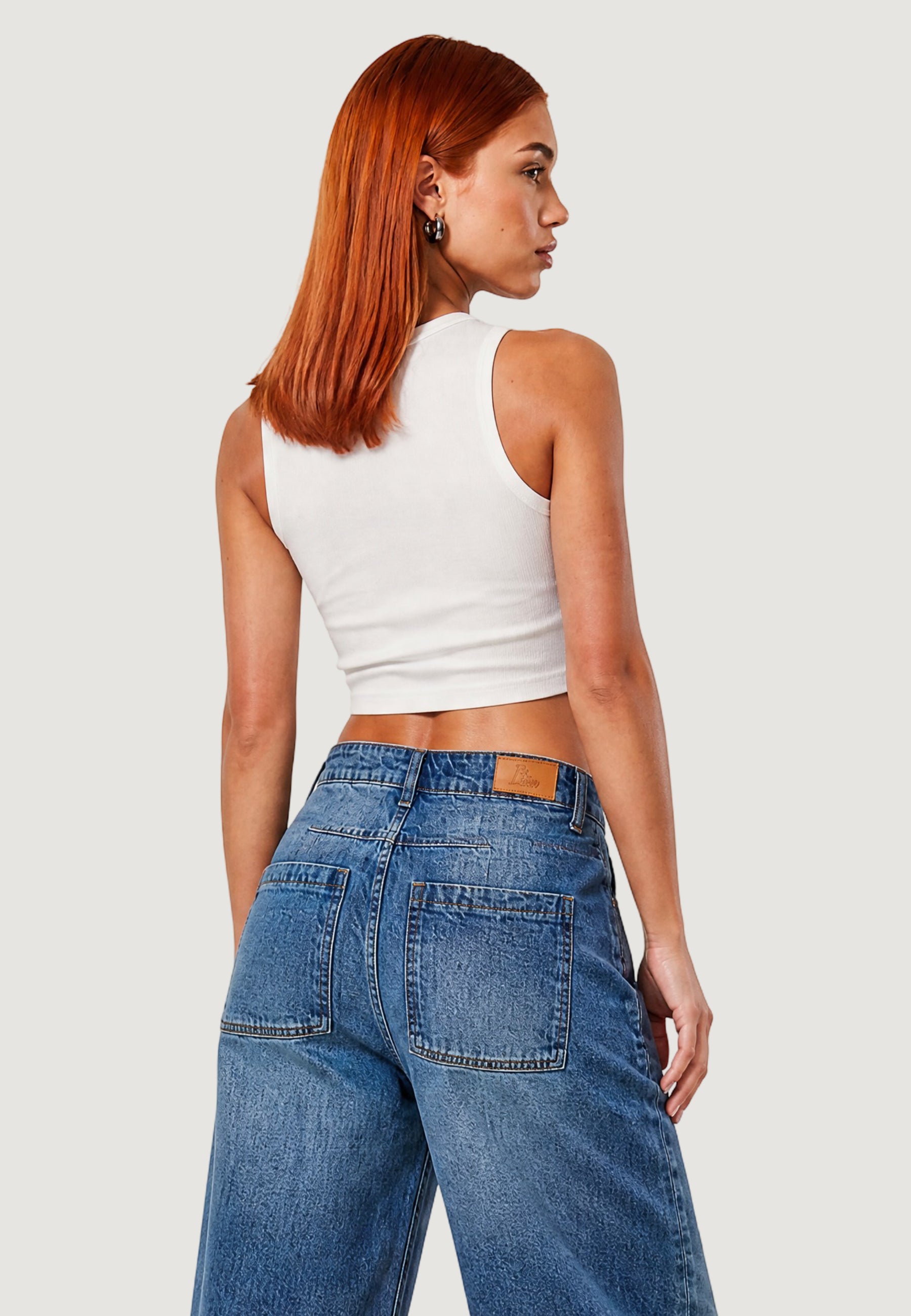 Tank top I am CROP TOP BASIC