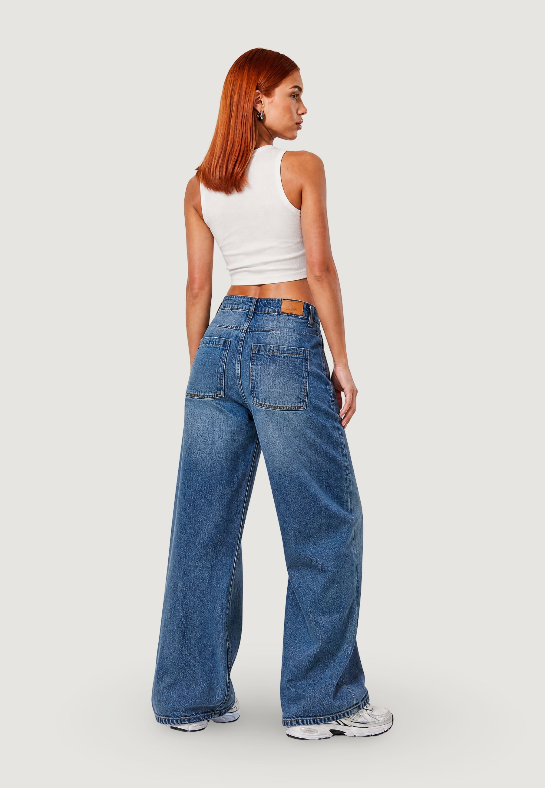 Tank top I am CROP TOP BASIC