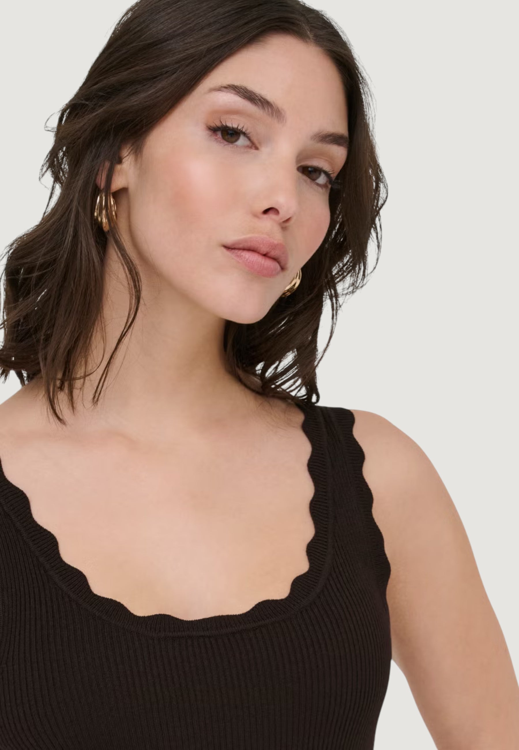 Canotta Jacqueline de Yong JDYNANNA S/L SCALLOP EDGE TOP KNT