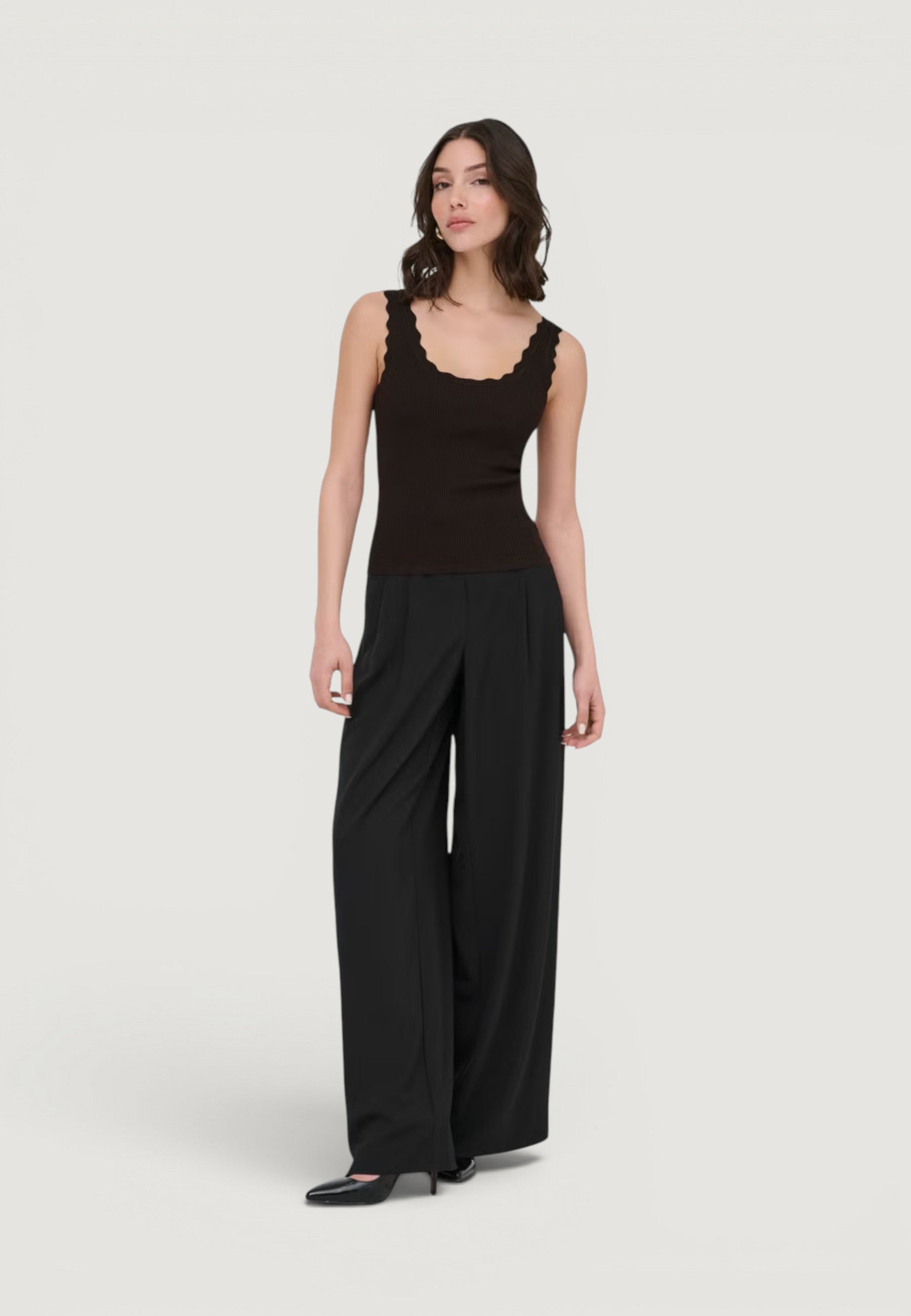 Canotta Jacqueline de Yong JDYNANNA S/L SCALLOP EDGE TOP KNT