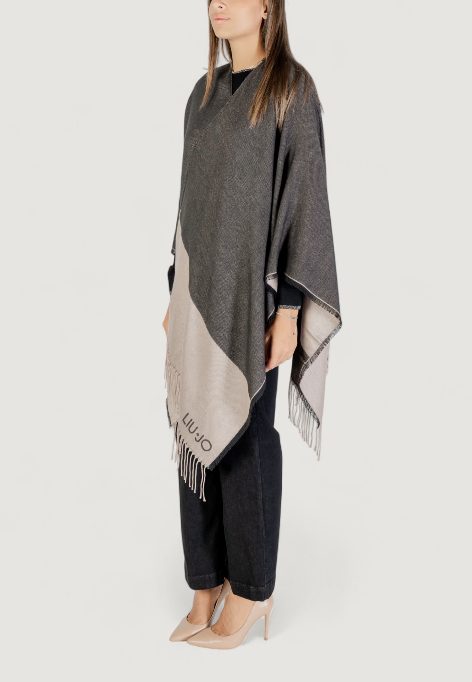 Hood Liu-Jo PONCHO OVAL MONOGRAM