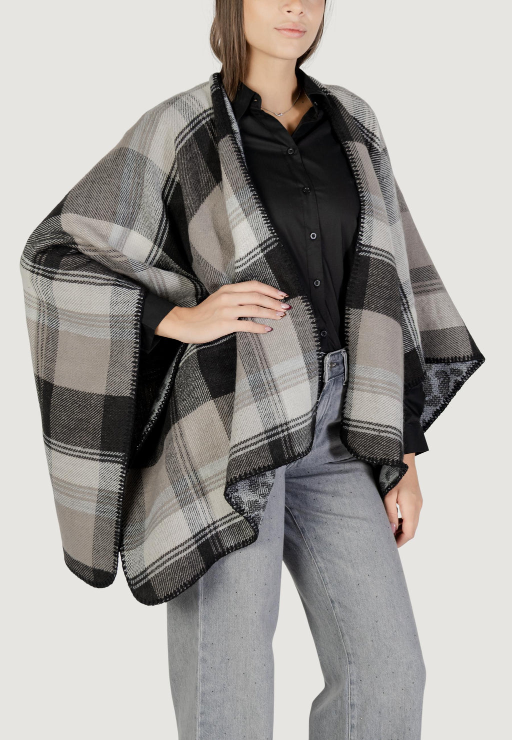 Mantella Pieces Pcjalina Poncho Reversable Bc