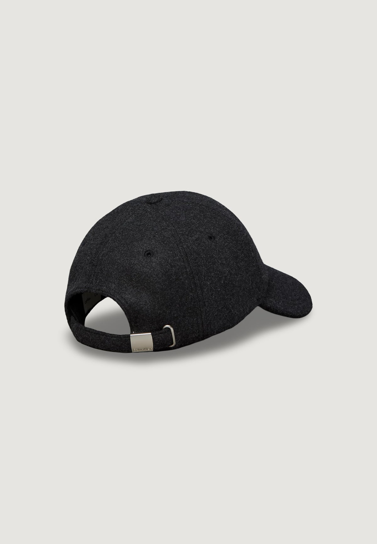 Cappello con visiera Calvin Klein EMBROIDERED TITLECASE LOGO FELT