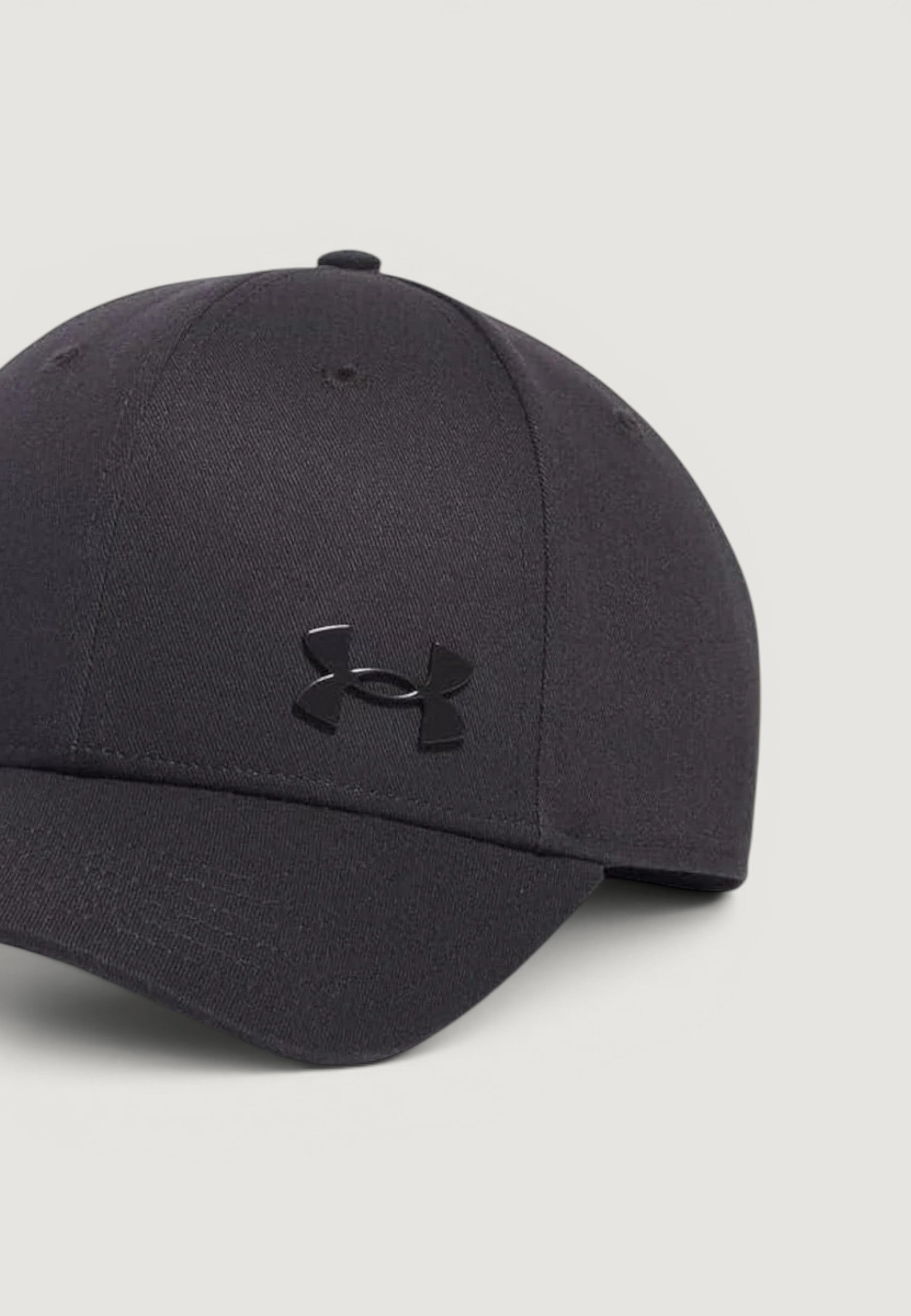 Cappello con visiera Under Armour M ESSENTIAL LOW METAL ADJ