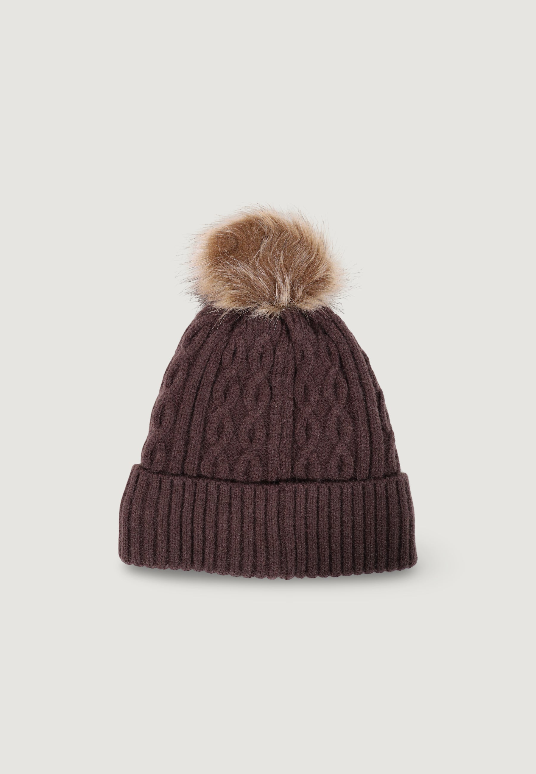  Liu-Jo HAT